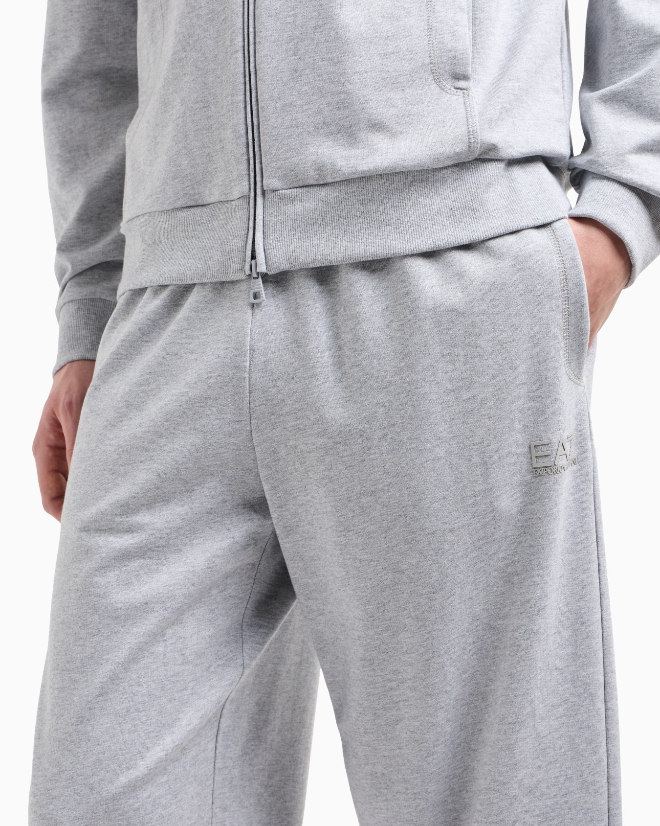 Visibility cotton full-zip tracksuit Slide 4