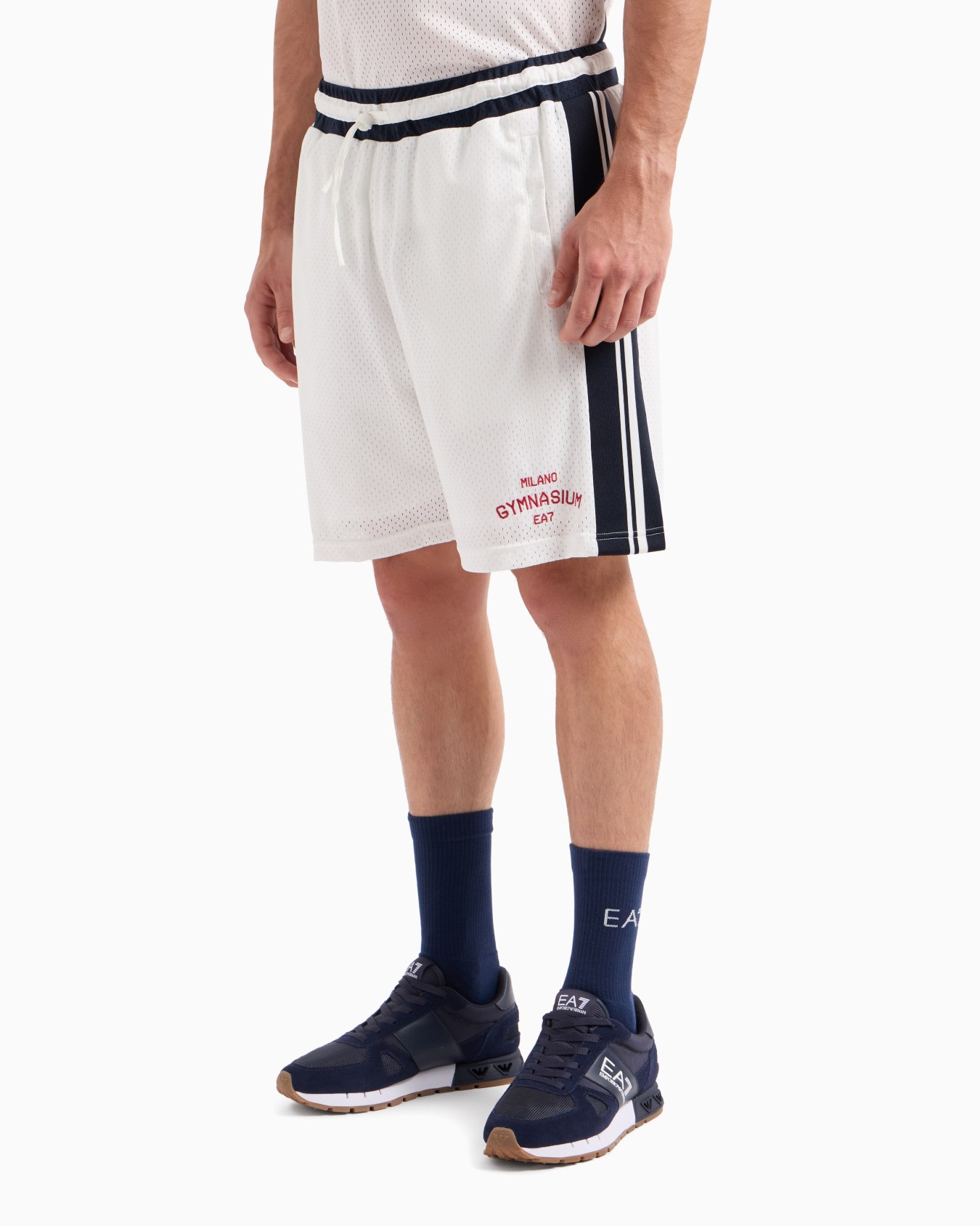 Club House technical-fabric Bermuda shorts  Slide 3