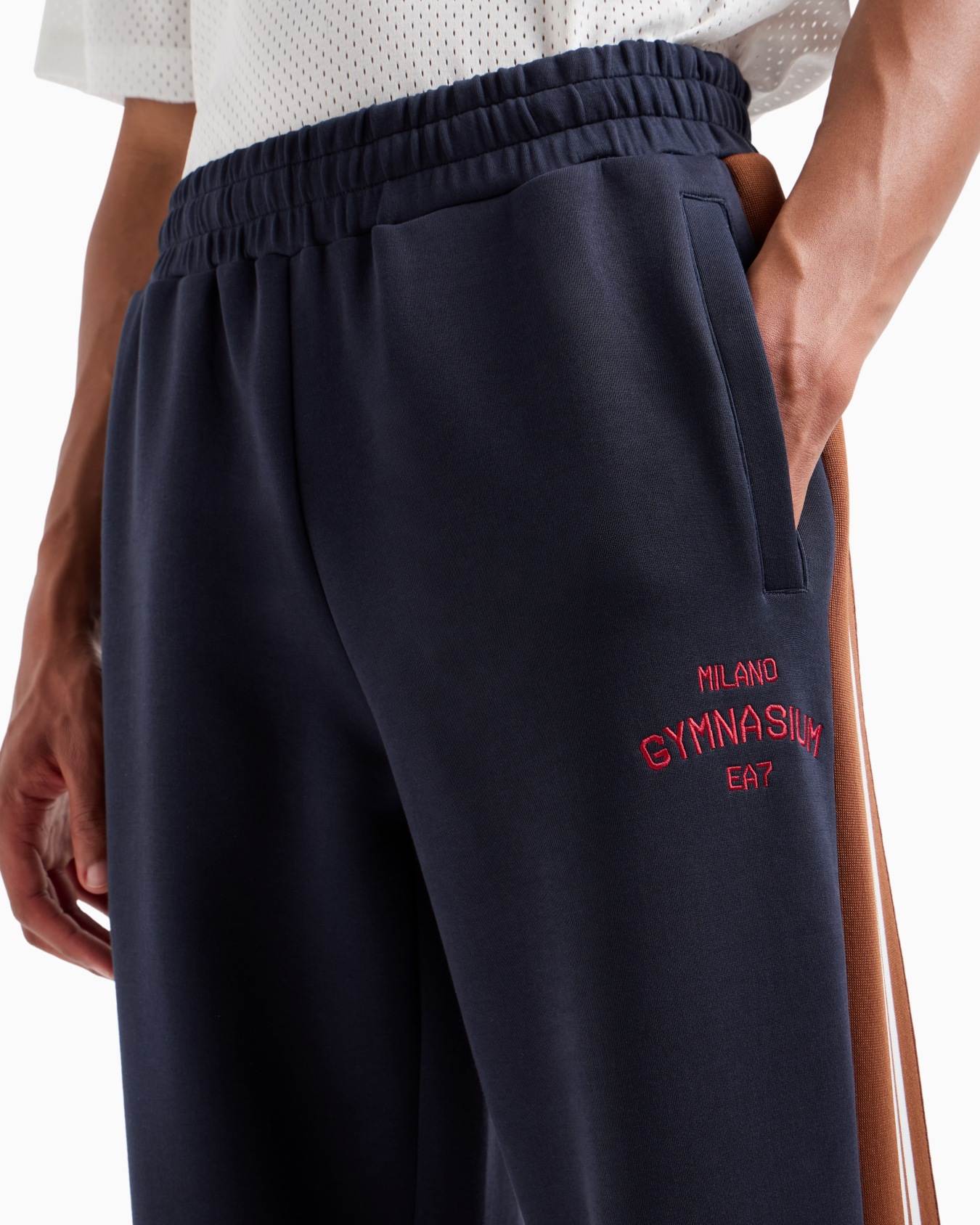 Club House stretch-cotton interlock trousers Slide 4