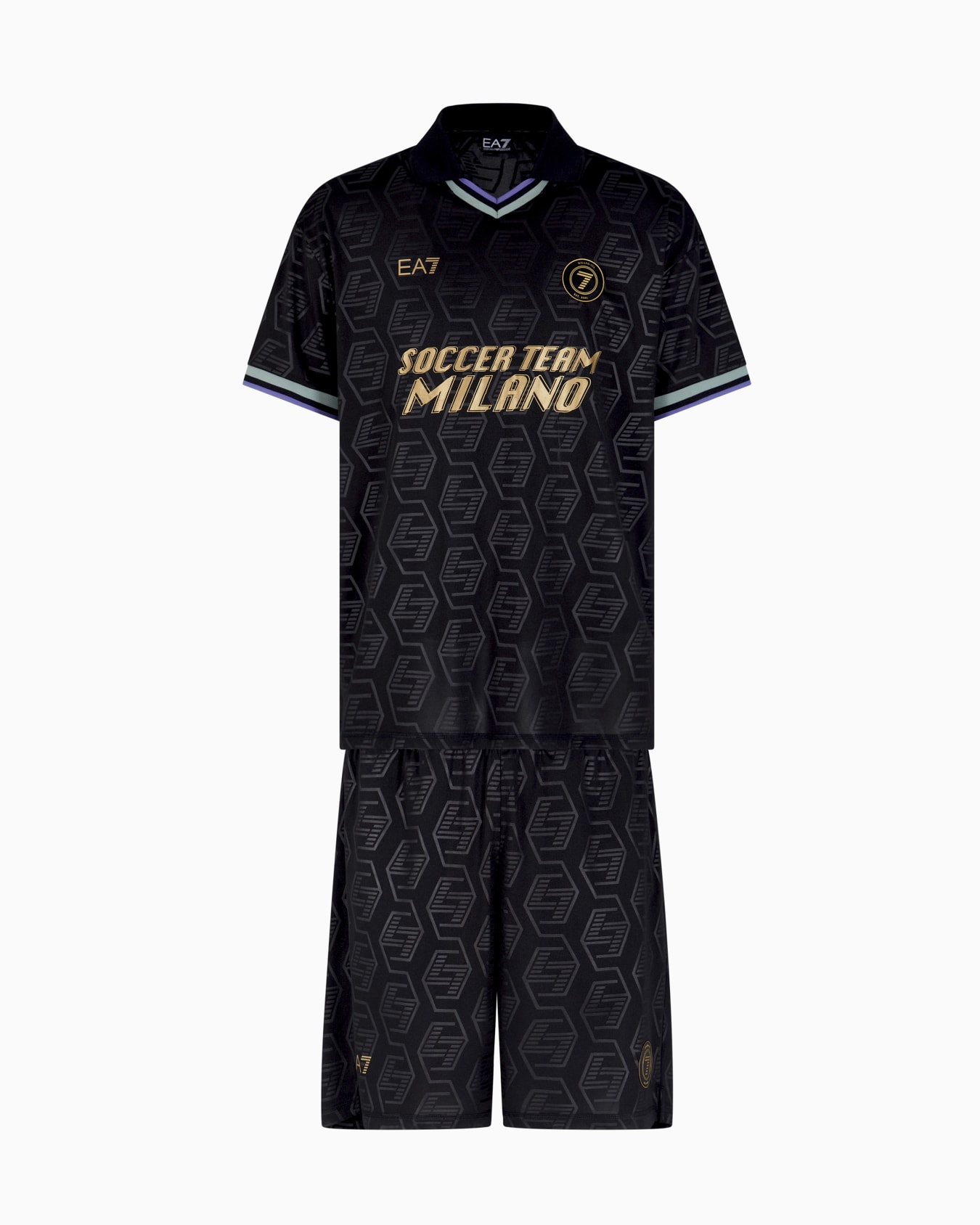 Soccer jersey T-shirt and shorts set Slide 0