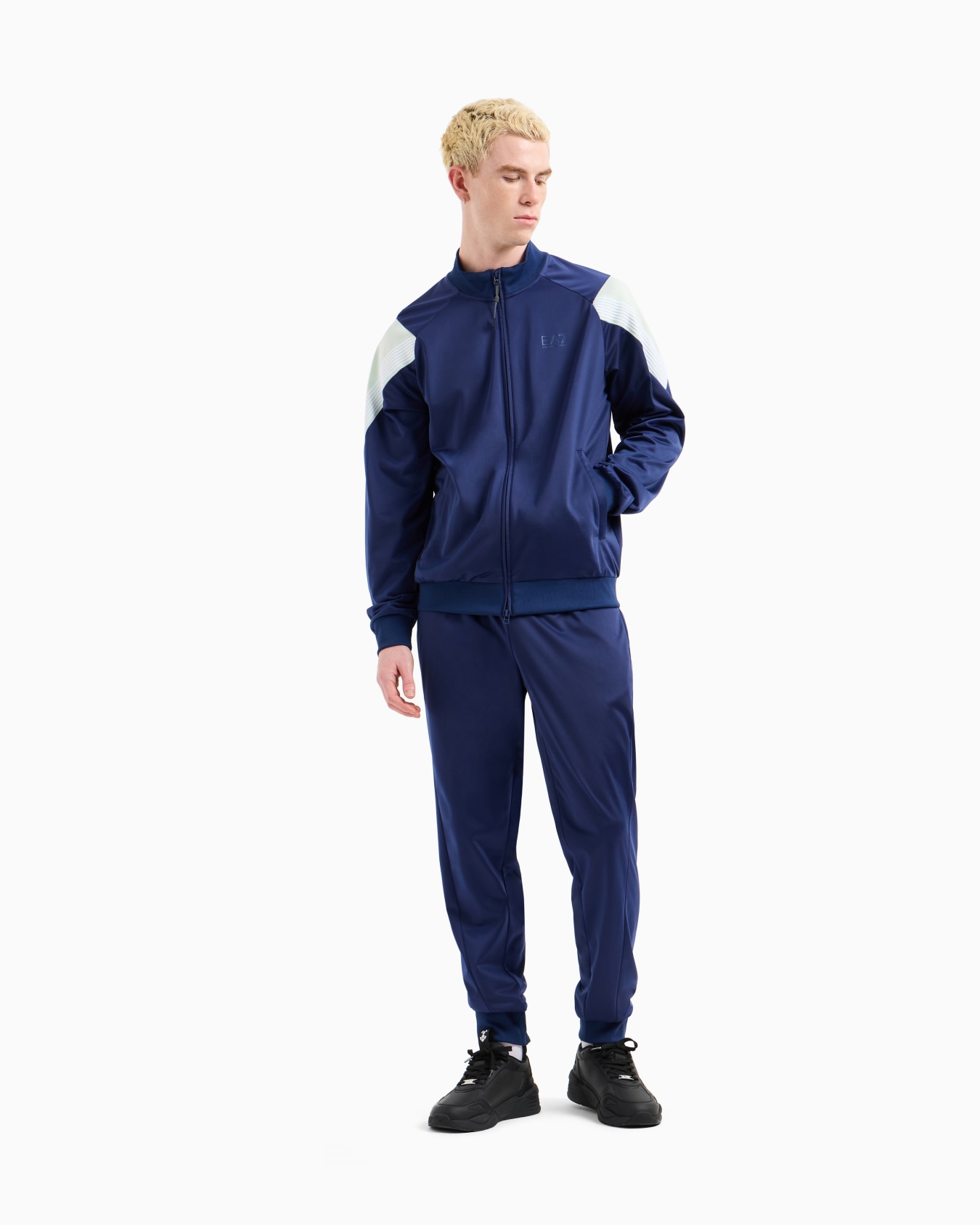 7 Lines tracksuit in technical fabric Slide 3