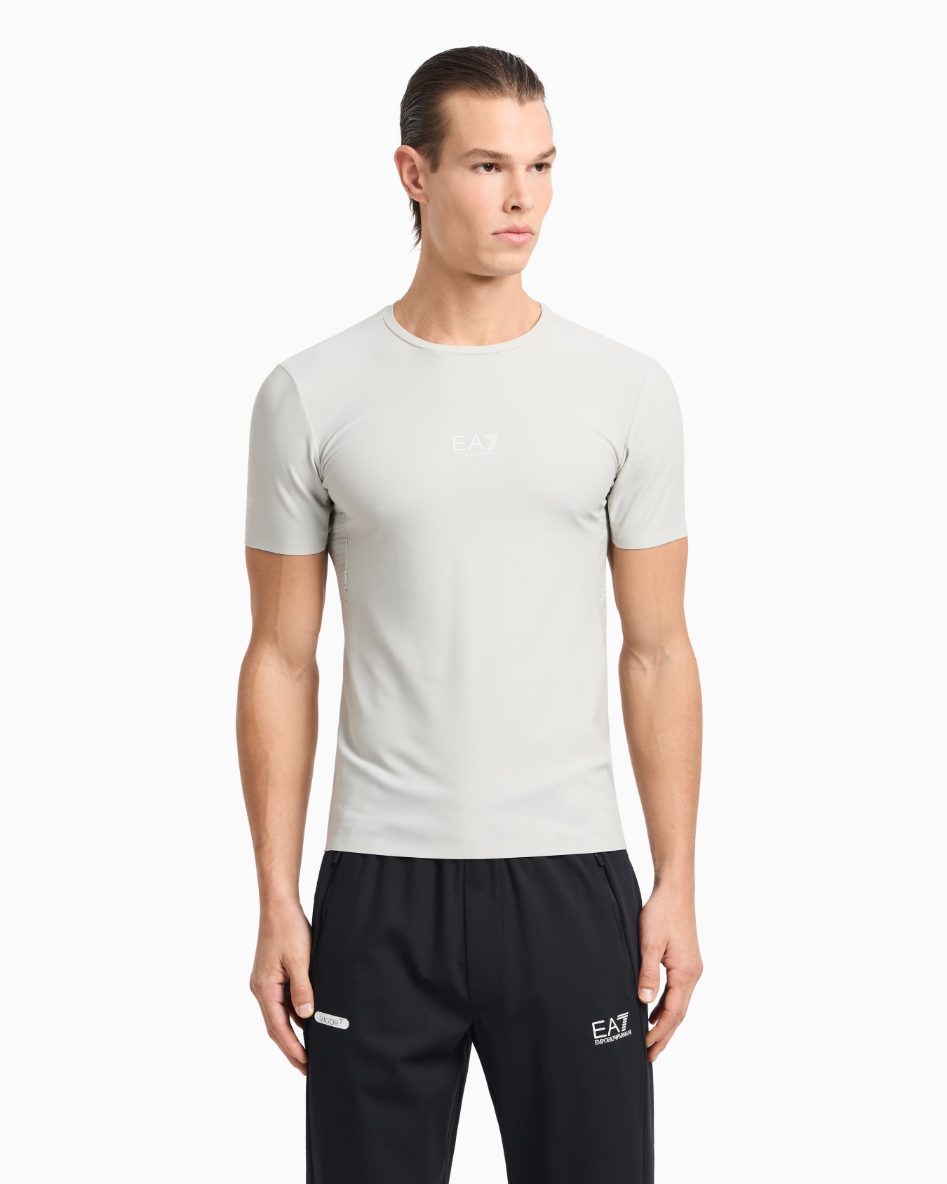 Dynamic Athlete T-shirt in VIGOR7 technical fabric Slide 3