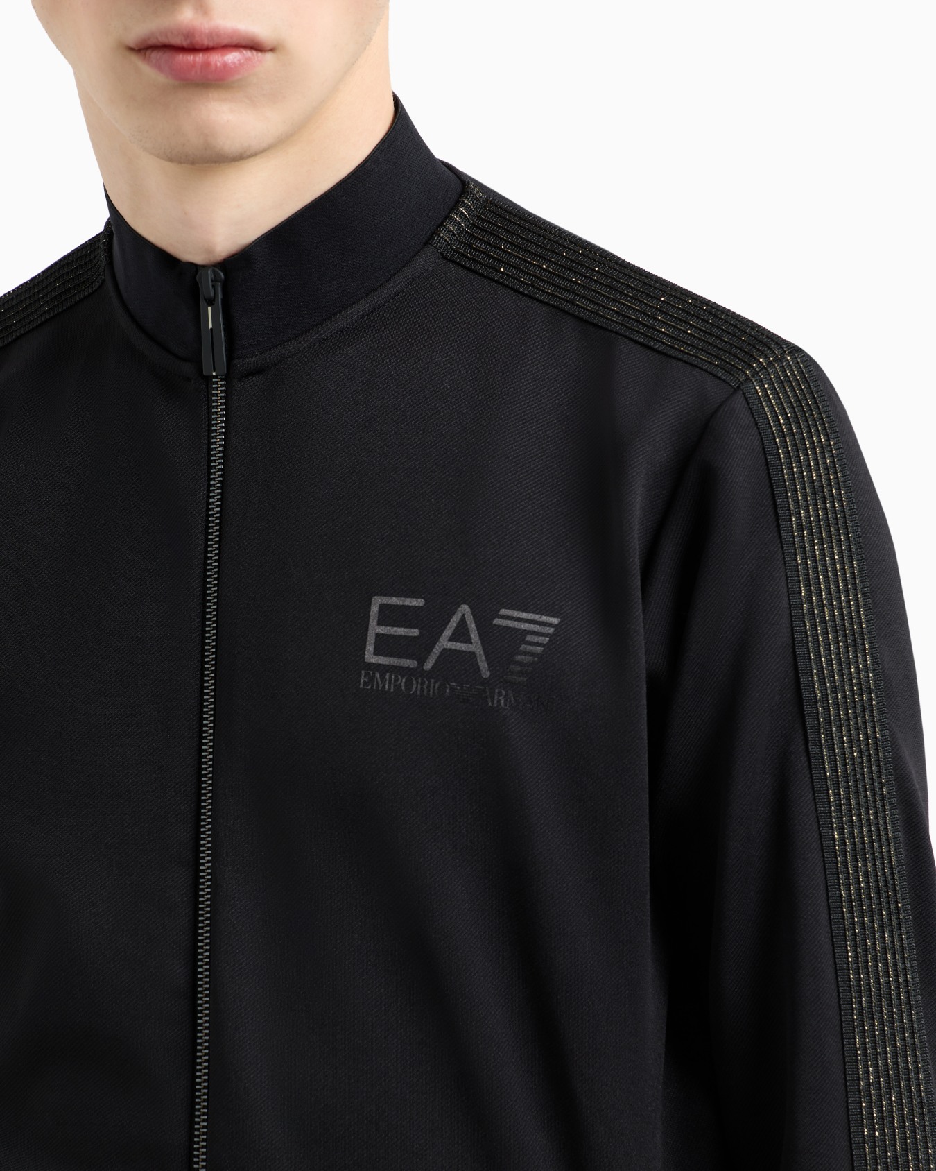 Gold Label zip-up sweatshirt in stretch technical twill Slide 4