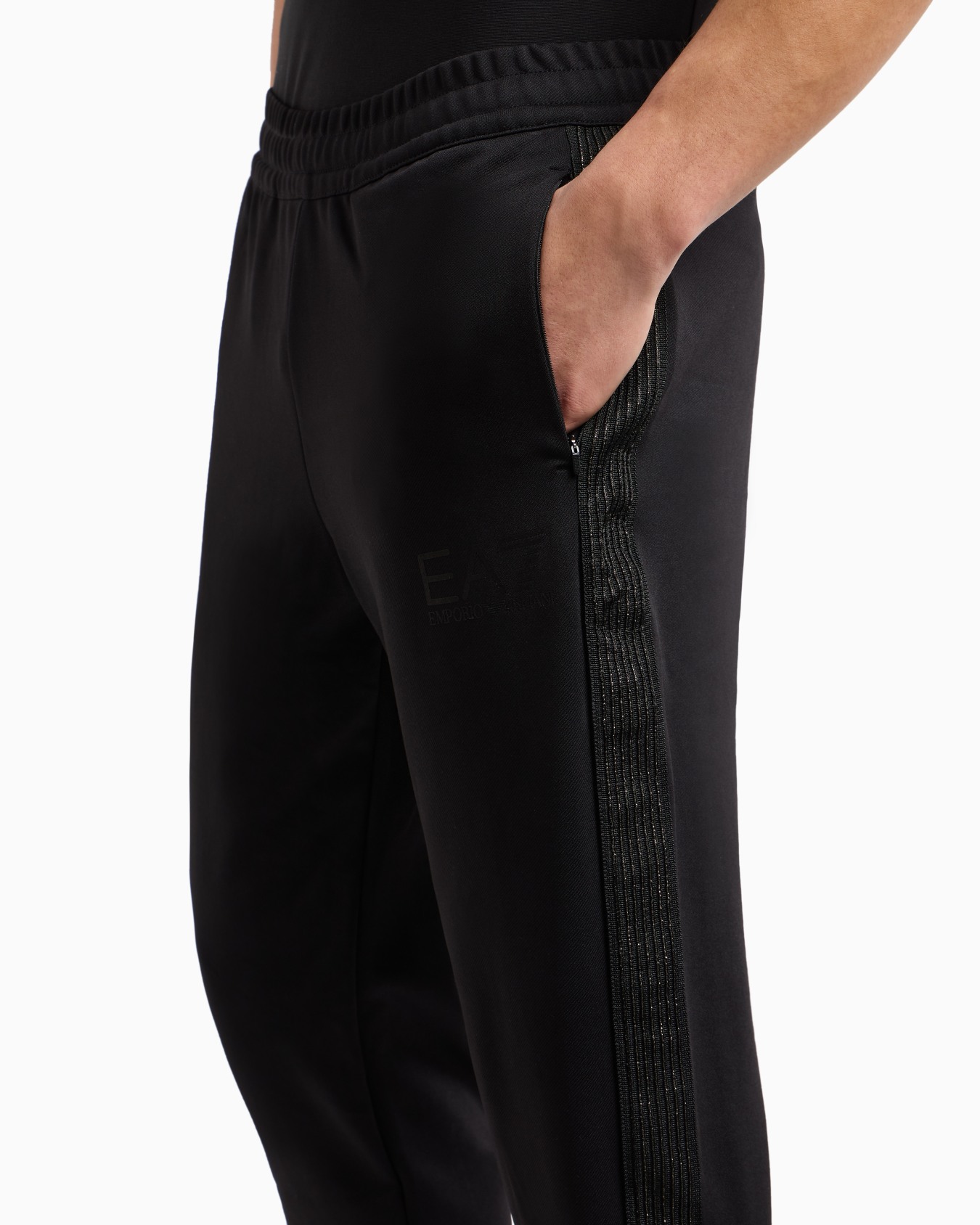 Gold Label stretch technical twill trousers Slide 4