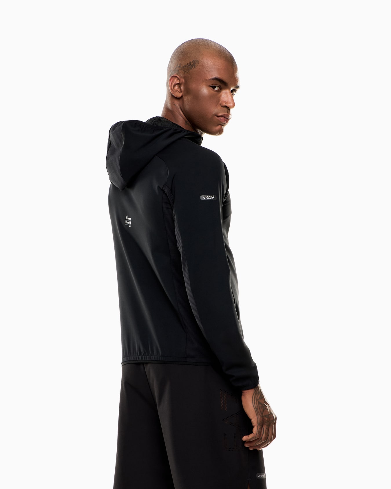 Dynamic Athlete hooded sweatshirt in VIGOR7 technical fabric Slide 3