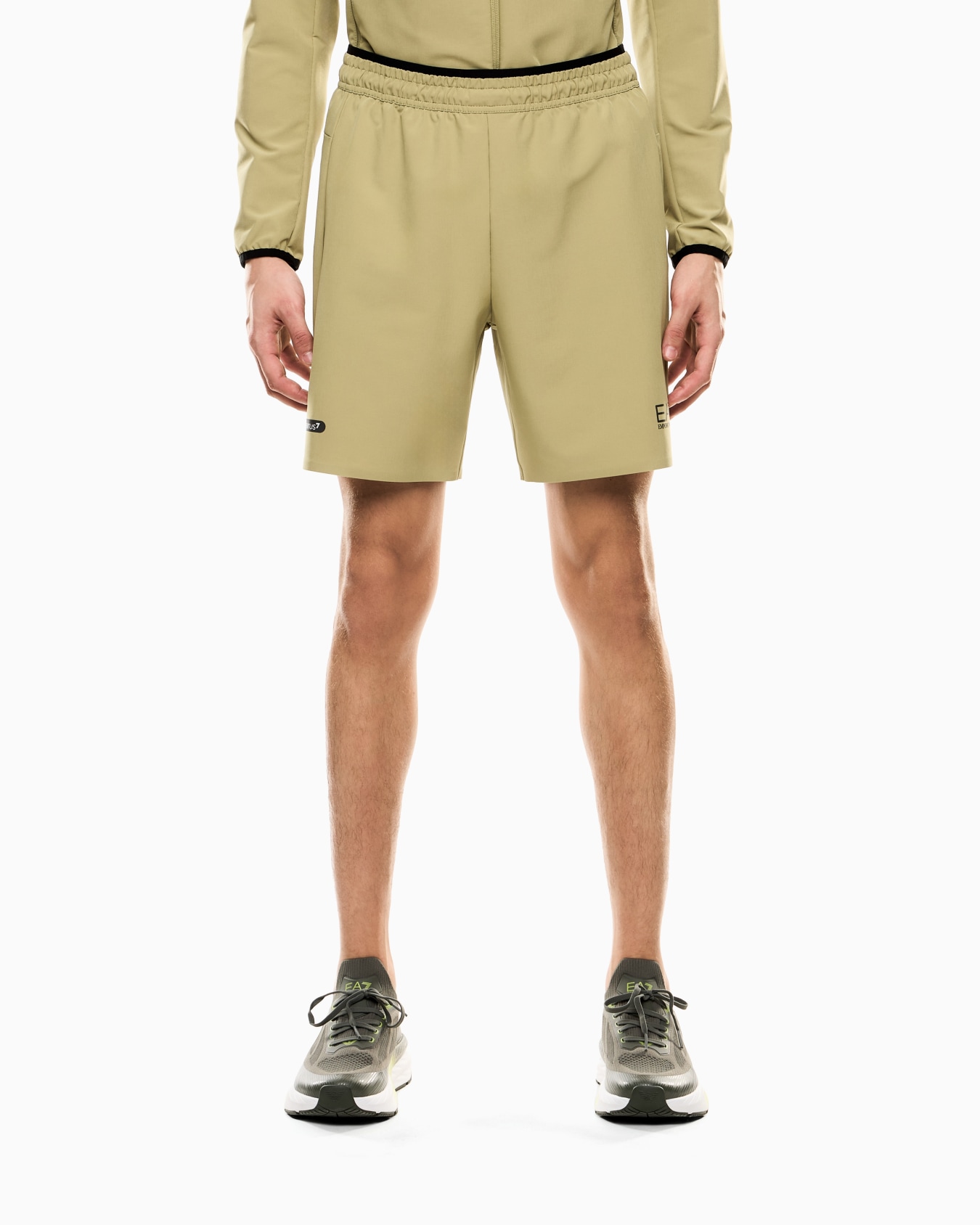 Dynamic Athlete shorts in VENTUS7 technical fabric Slide 3