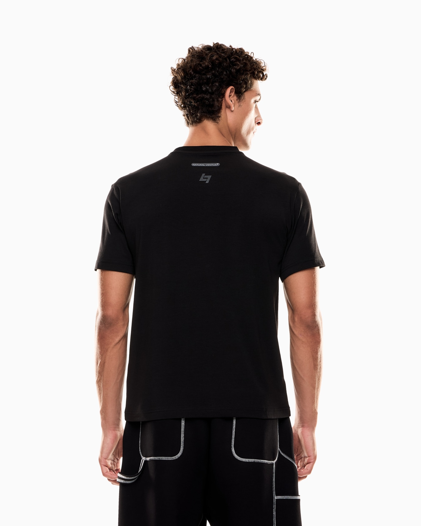 Dynamic Athlete crew-neck T-shirt in Natural VENTUS7 technical fabric  Slide 2