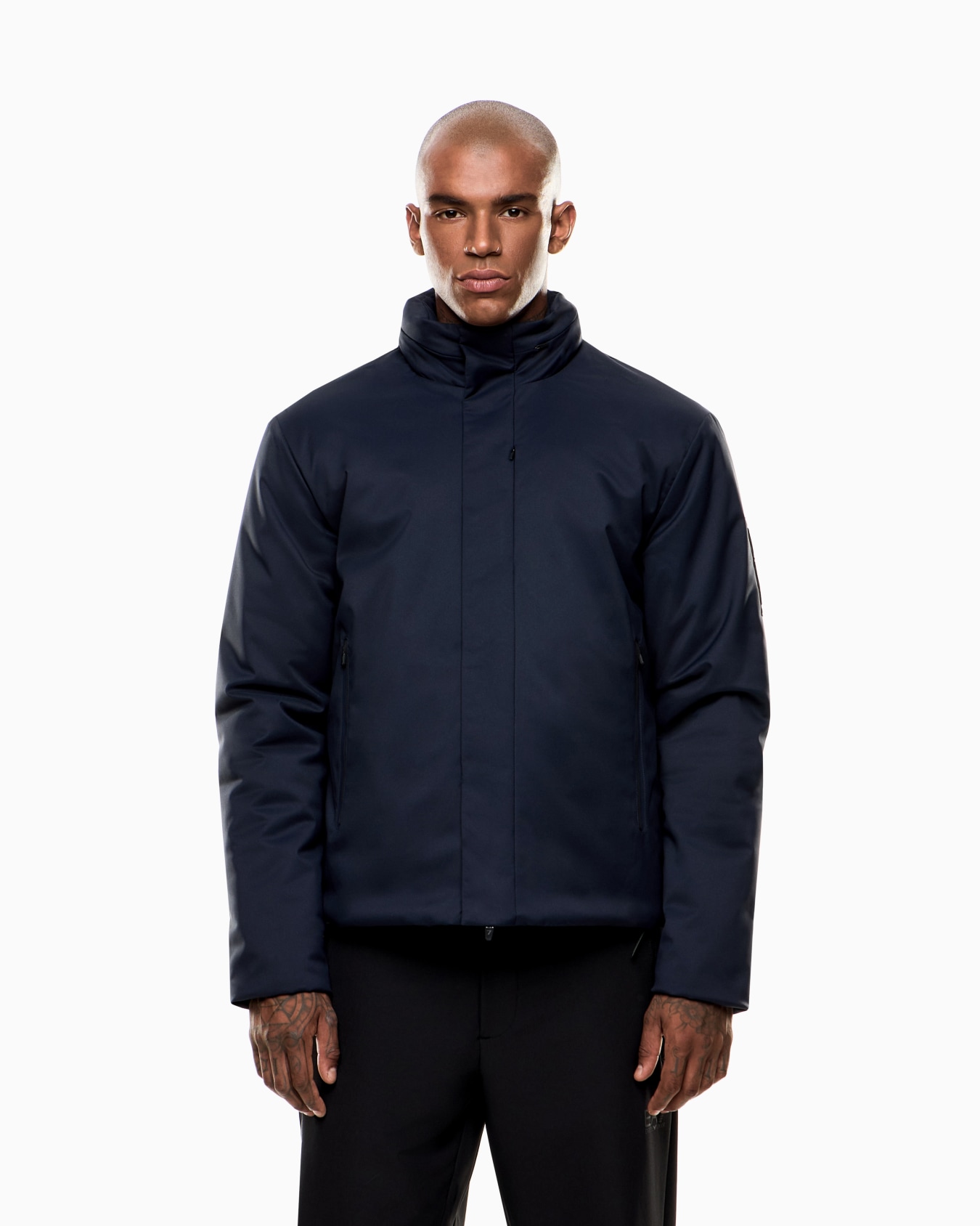 Recycled-fabric padded jacket with hood Slide 4