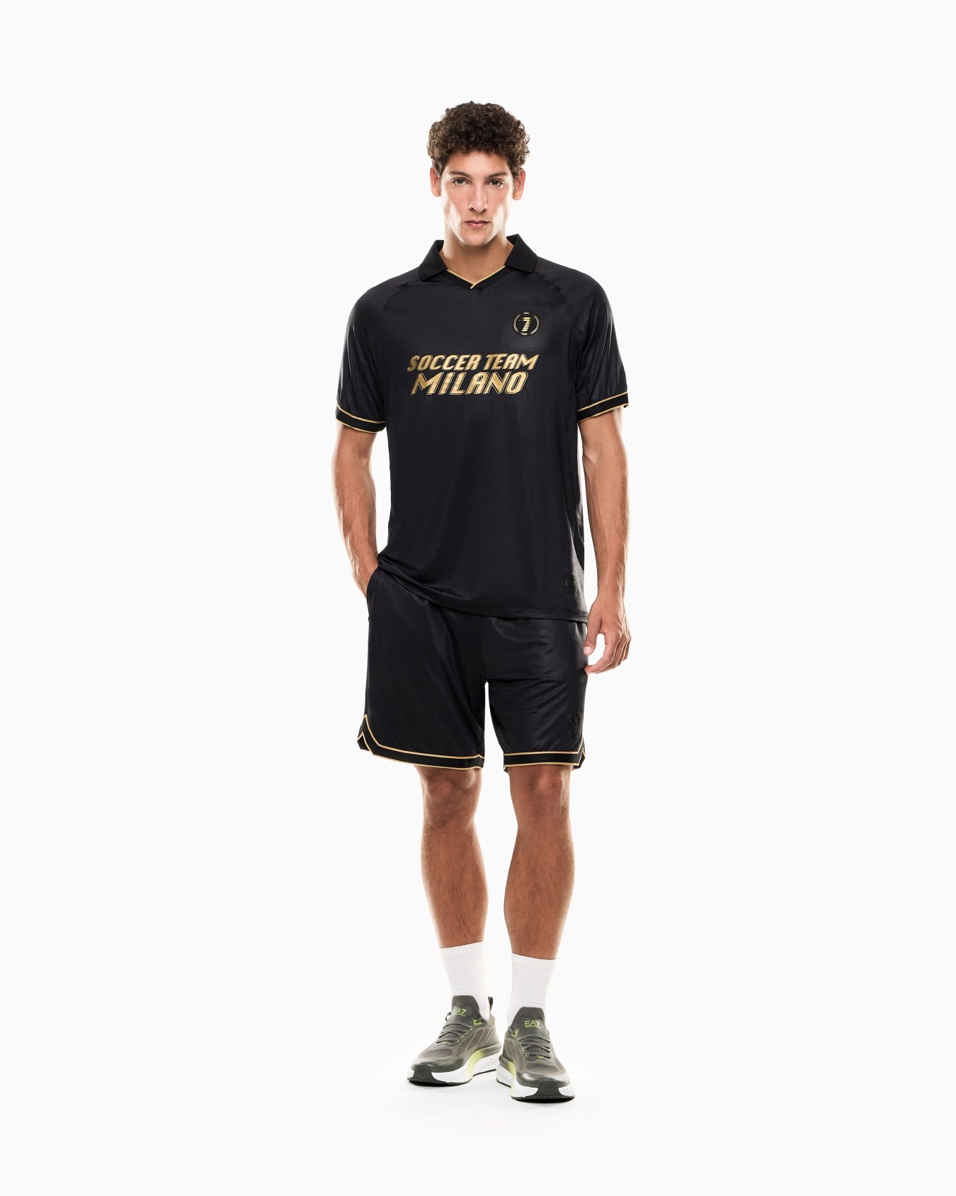 Completo t-shirt e shorts Soccer in jersey jacquard Slide 1