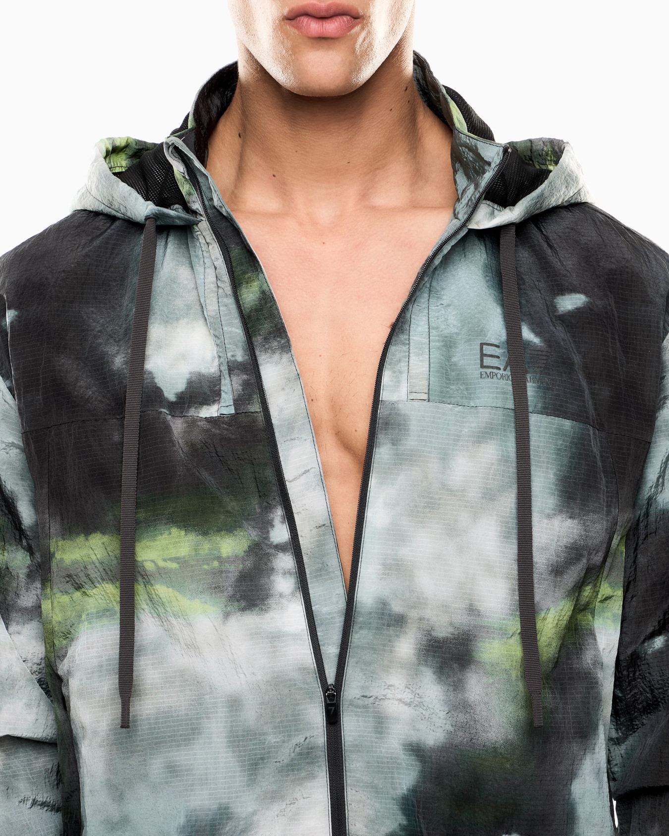 Dynamic Athlete hooded jacket in VENTUS7 technical fabric Slide 4
