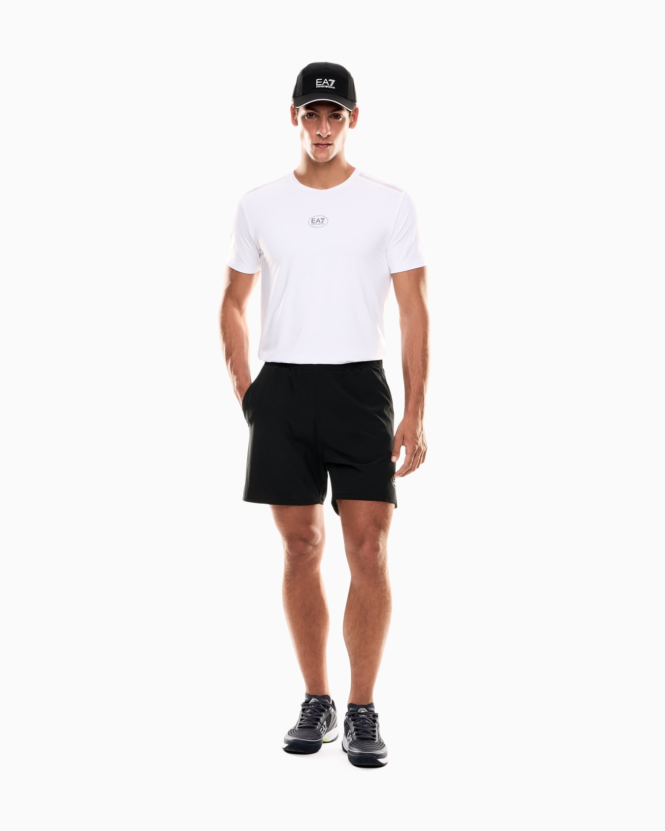 Tennis Pro shorts in VENTUS7 technical fabric Slide 1