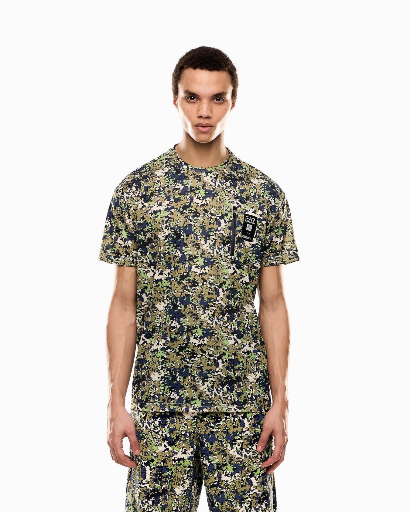 Visibility stretch viscose-blend crew-neck T-shirt Slide 3