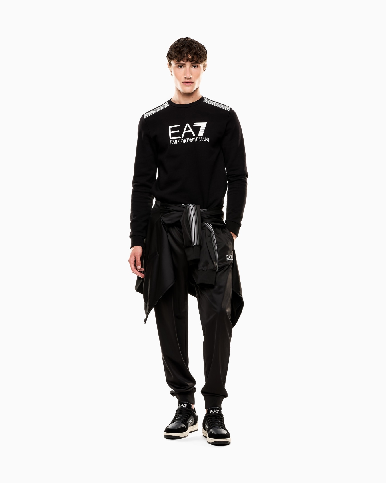 ASV 7 Lines Sweatshirt mit Rundhalsausschnitt aus einer Baumwollmischung Folie 1