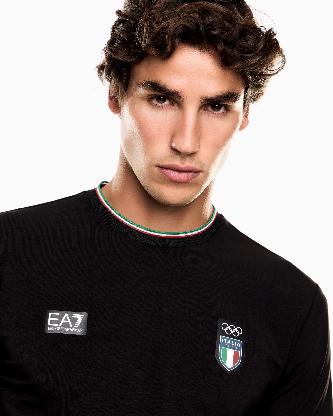 Italia Team Milano Cortina 2026 T-shirt girocollo a manica corta in jersey stretch Slide 4