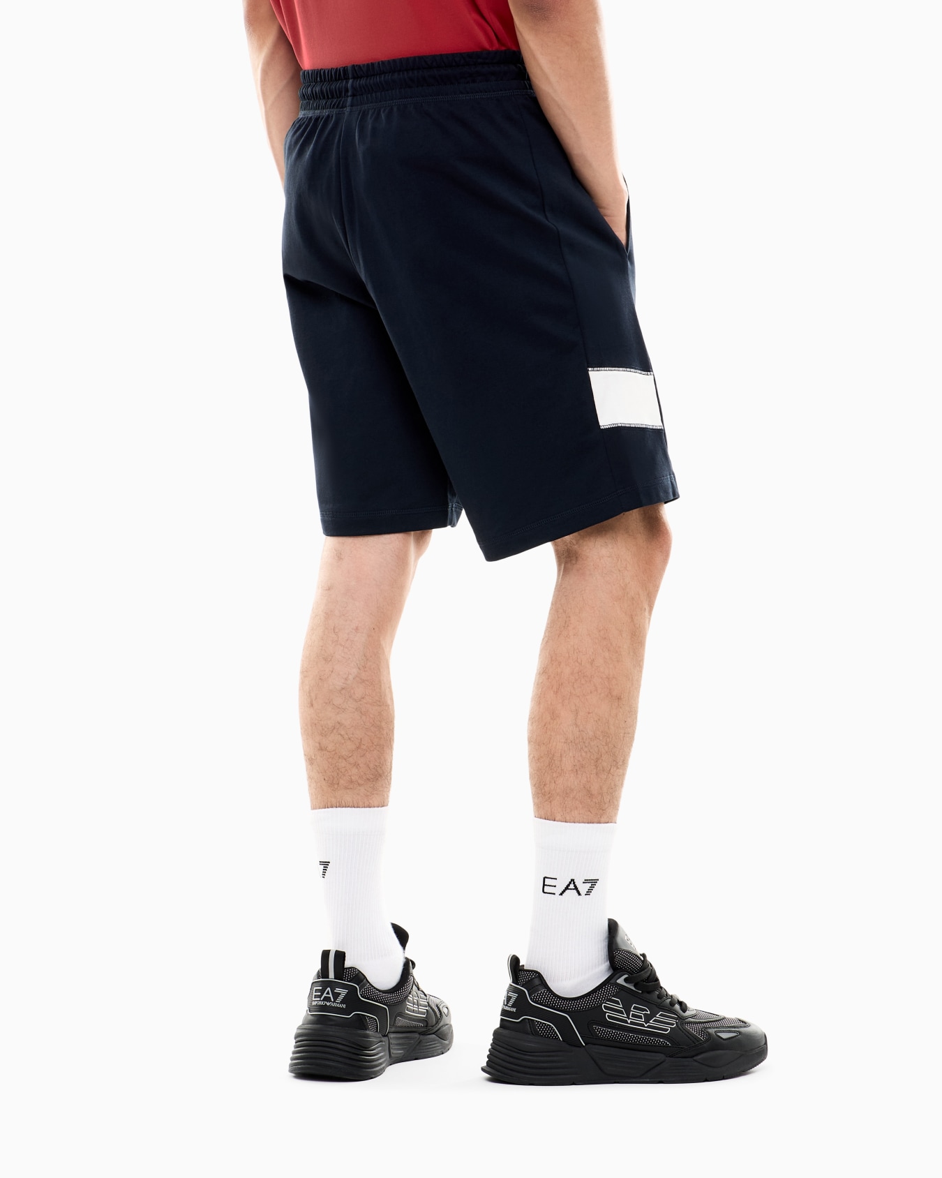 Core Identity cotton Bermuda shorts Slide 5