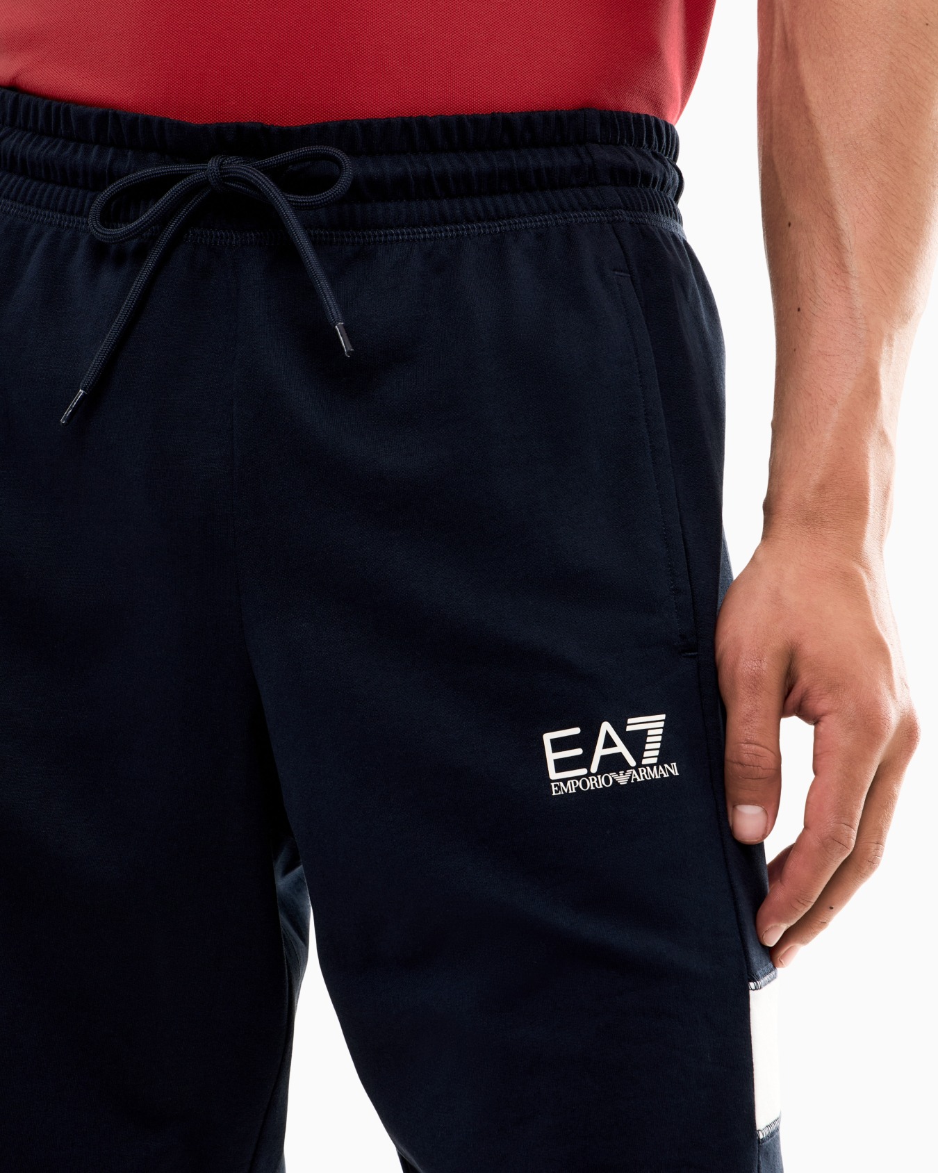 Core Identity cotton Bermuda shorts Slide 6