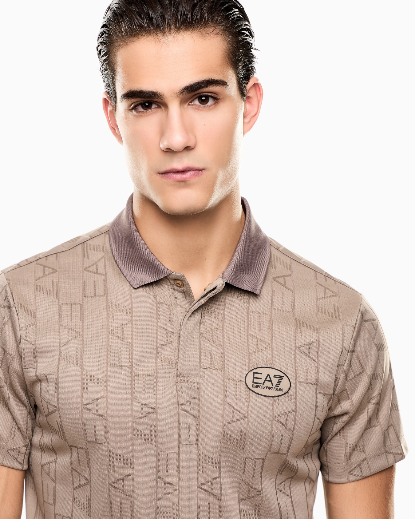 ポロシャツ スライドする 4