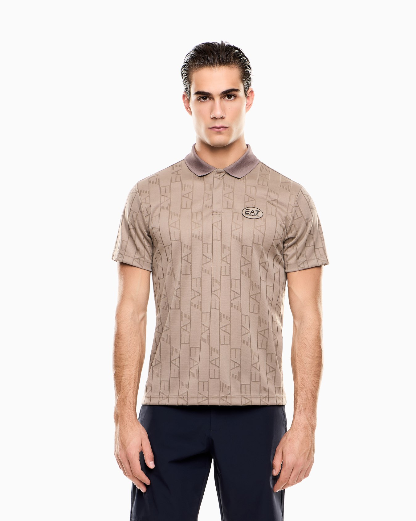 ポロシャツ スライドする 3