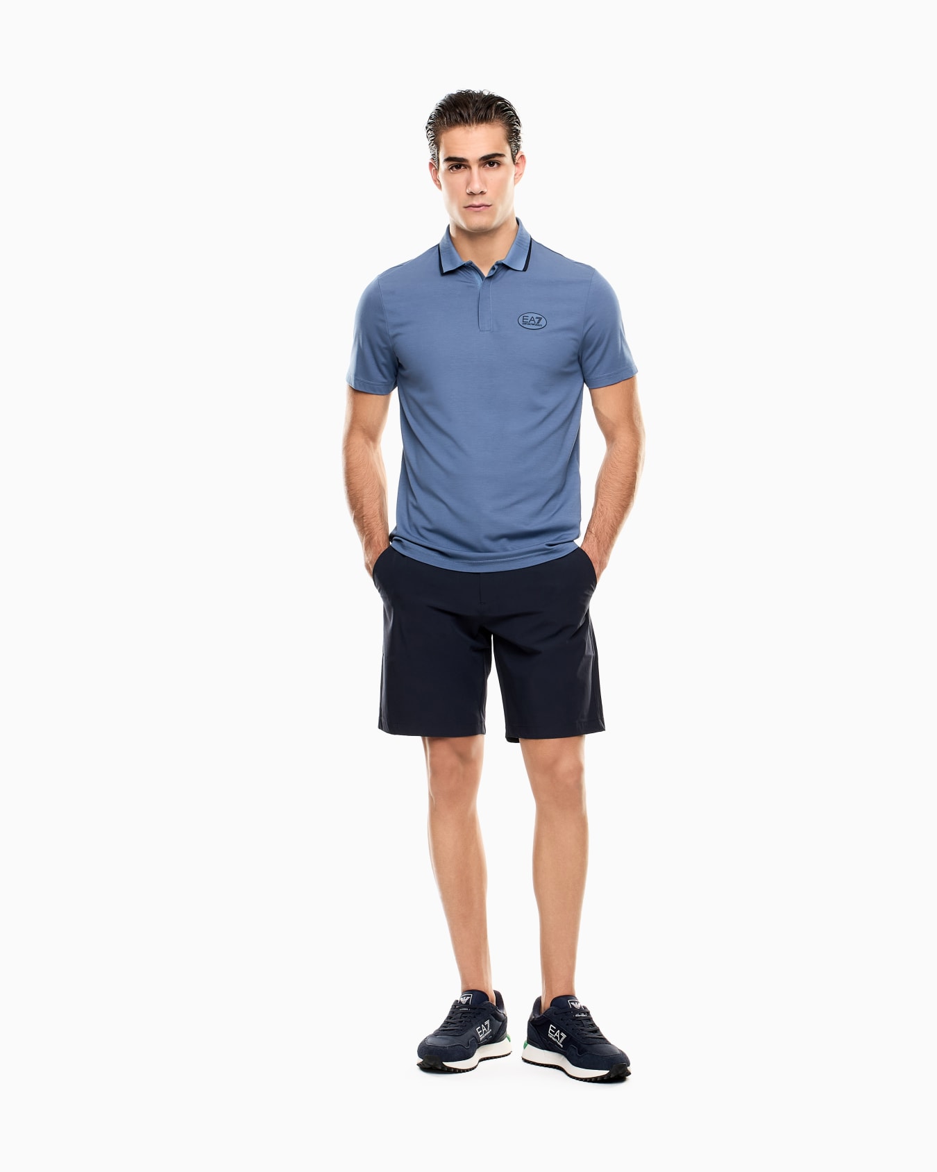 ポロシャツ スライドする 1