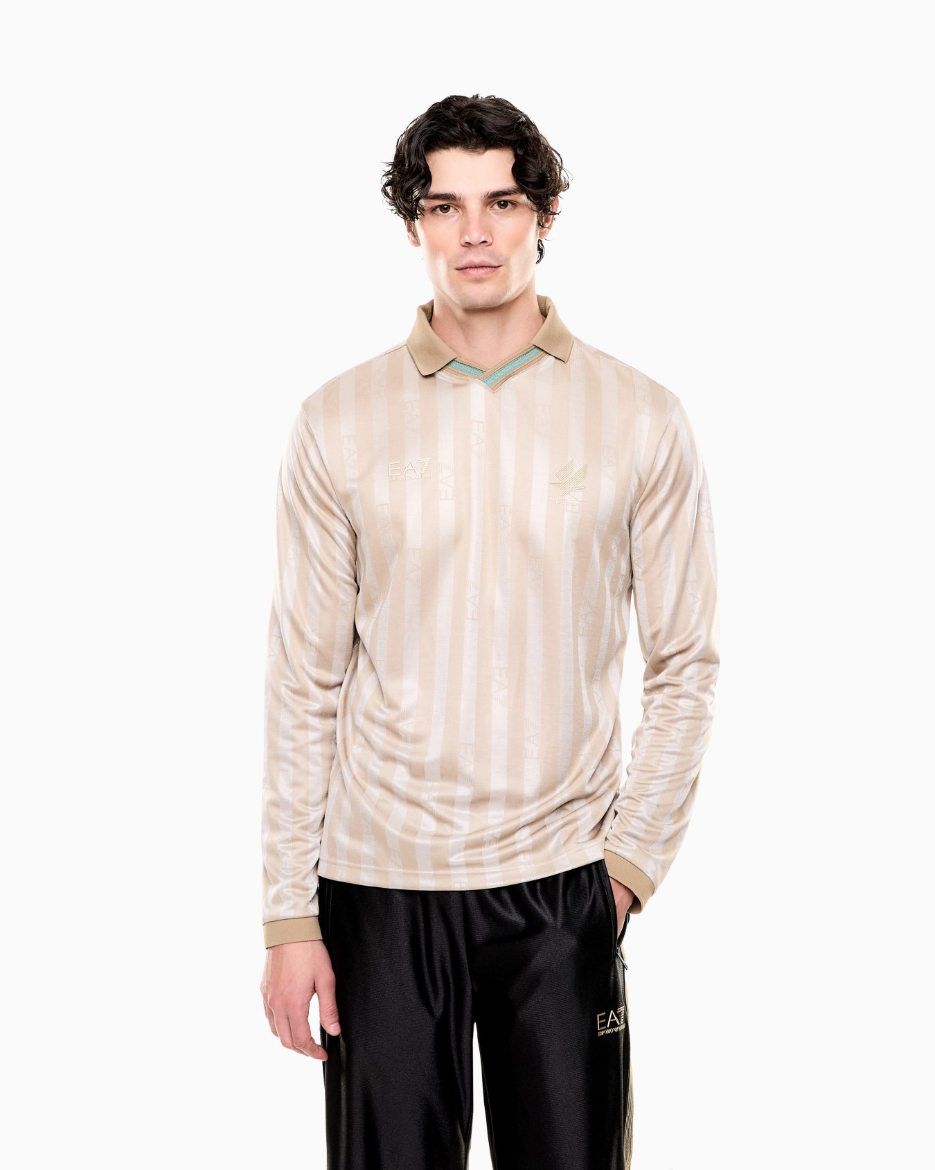 ポロシャツ スライドする 2