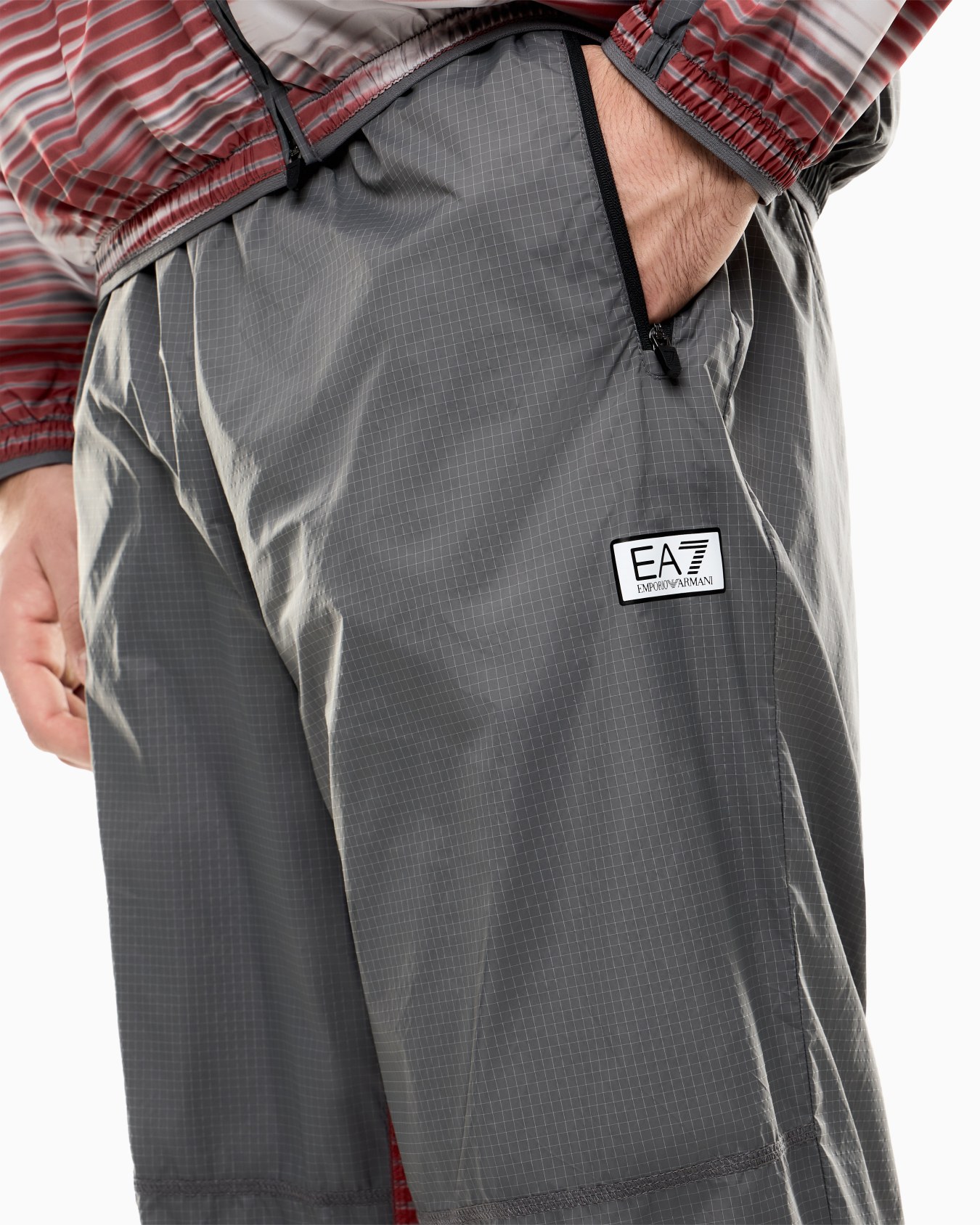 Dynamic Athlete tracksuit in VENTUS7 technical fabric with print Slide 4