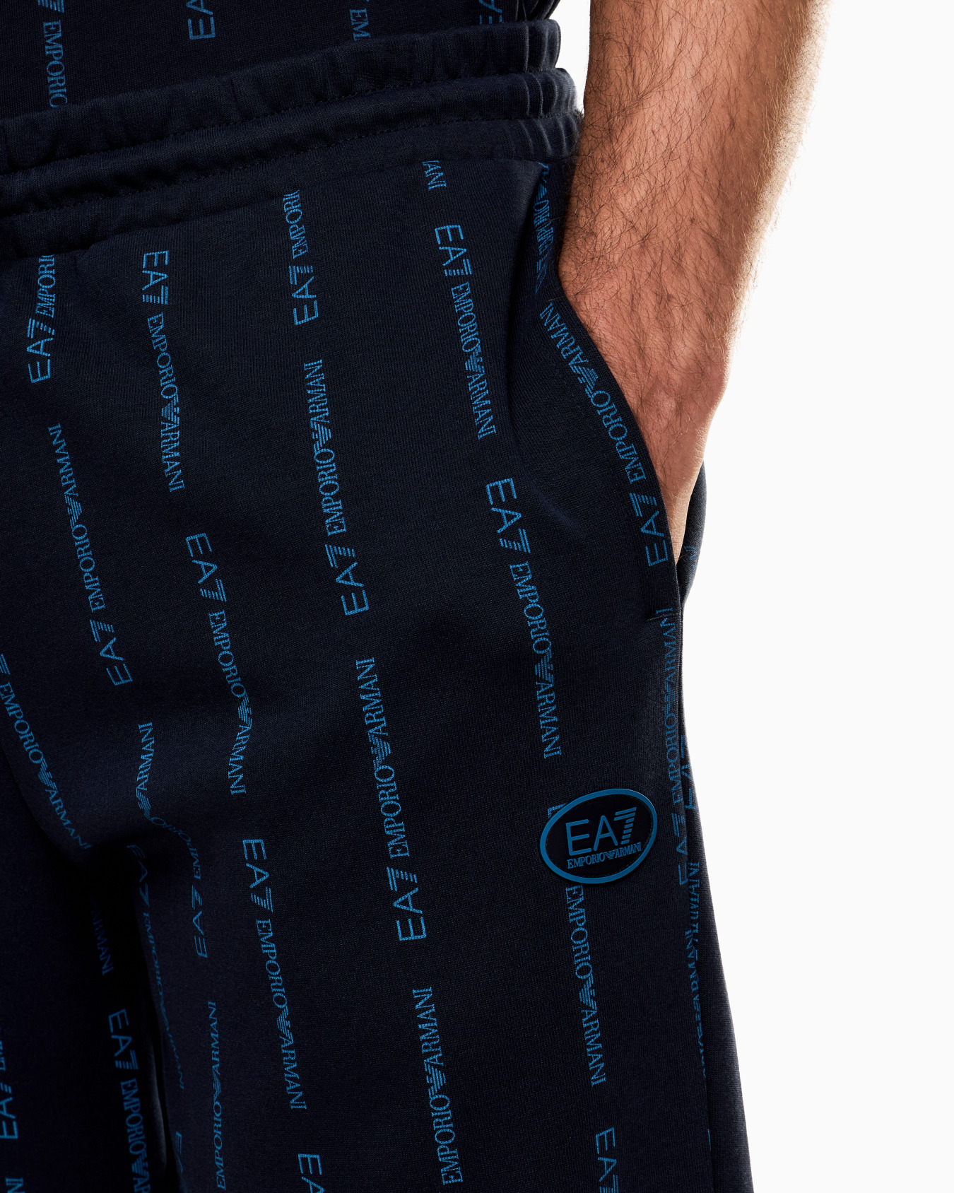 Pantalones de chándal en mezcla de algodón Graphic Series Diapositiva 4