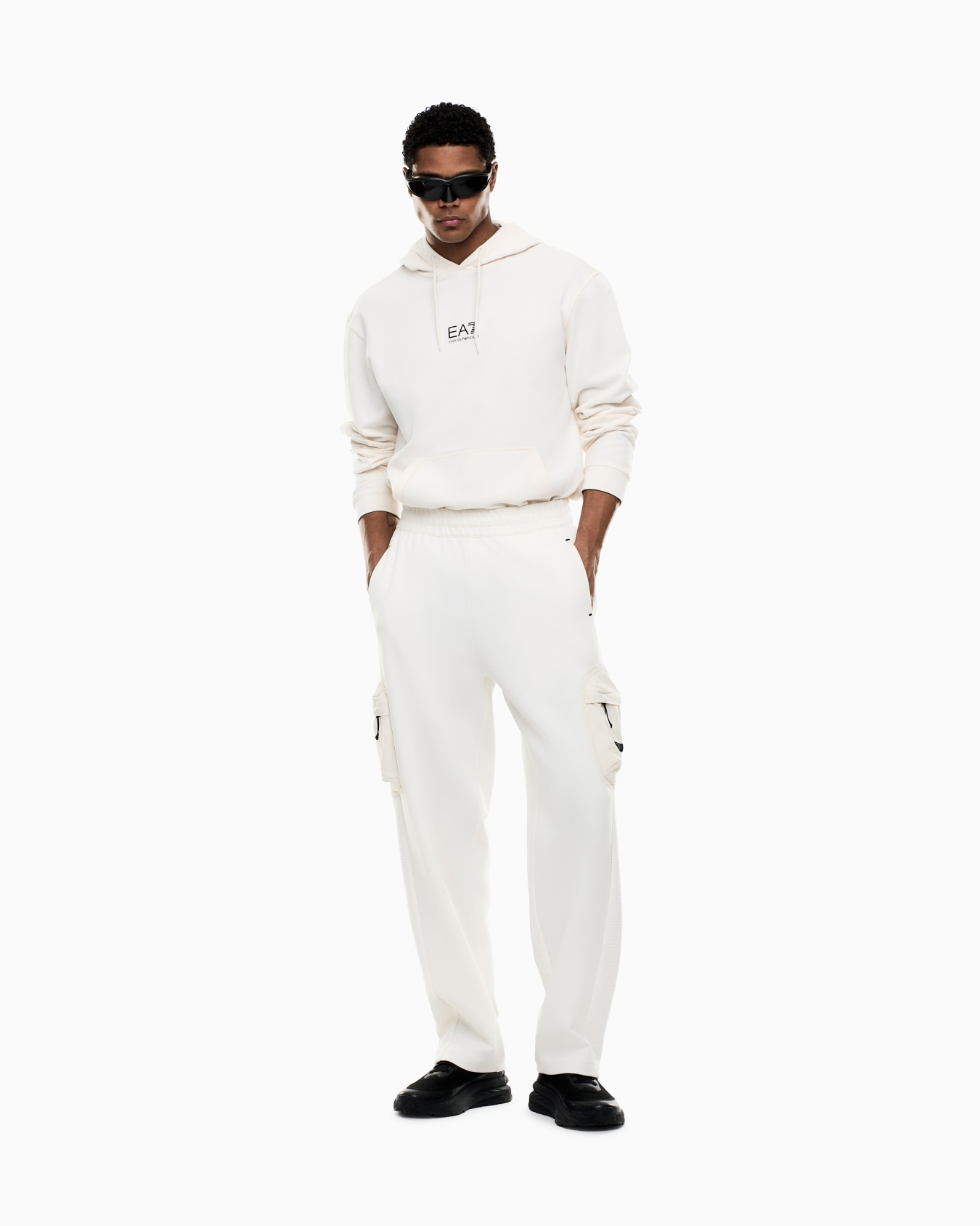 Graphic Series フード付きスウェットシャツ コットンジャージー スライドする 1