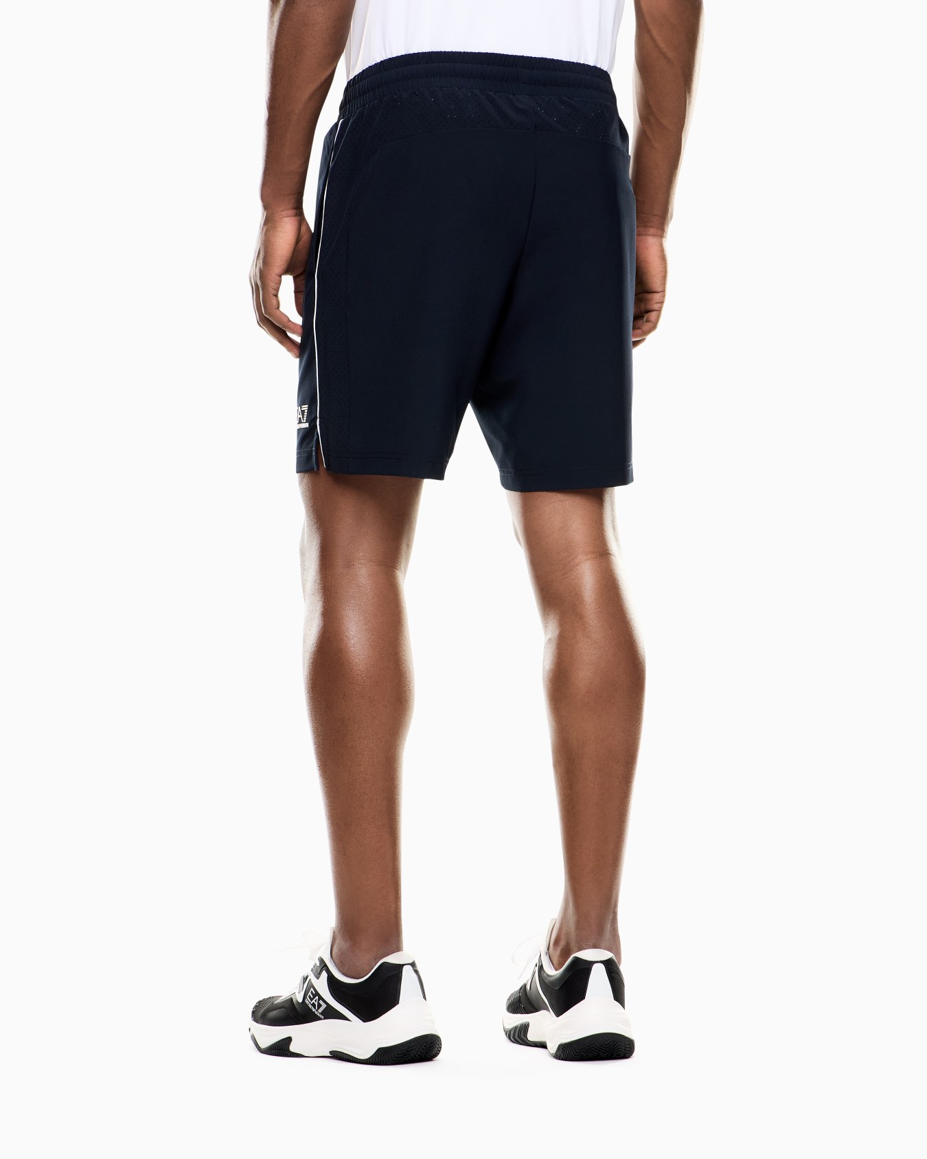Tennis Pro shorts in VENTUS7 technical fabric Slide 2