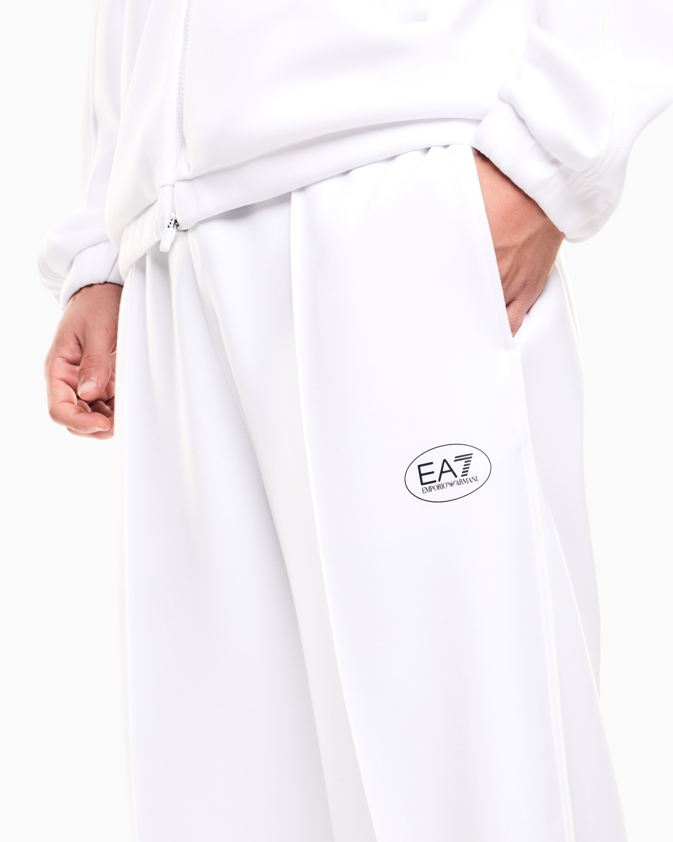 トラックスーツ スライドする 4