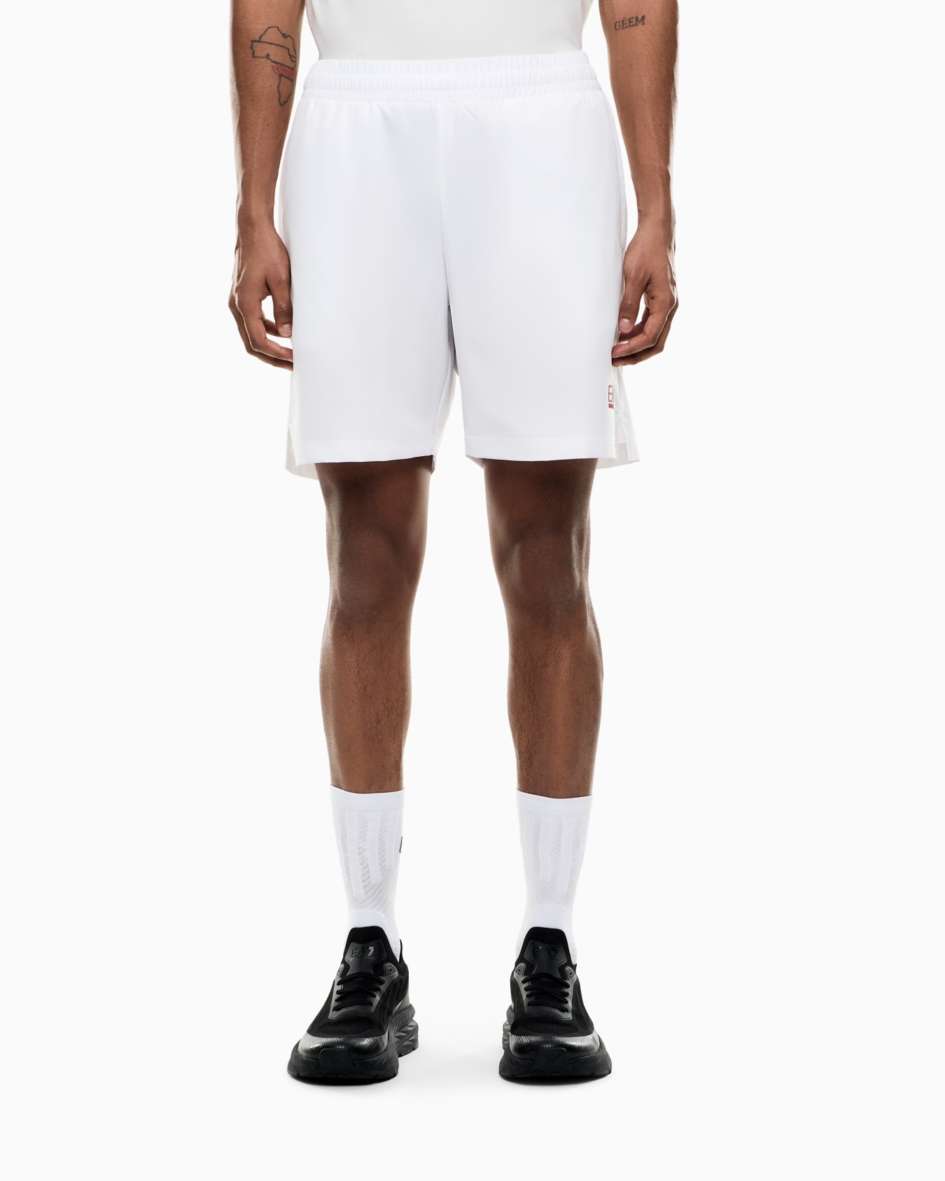 Tennis Pro shorts in VENTUS7 technical fabric Slide 3