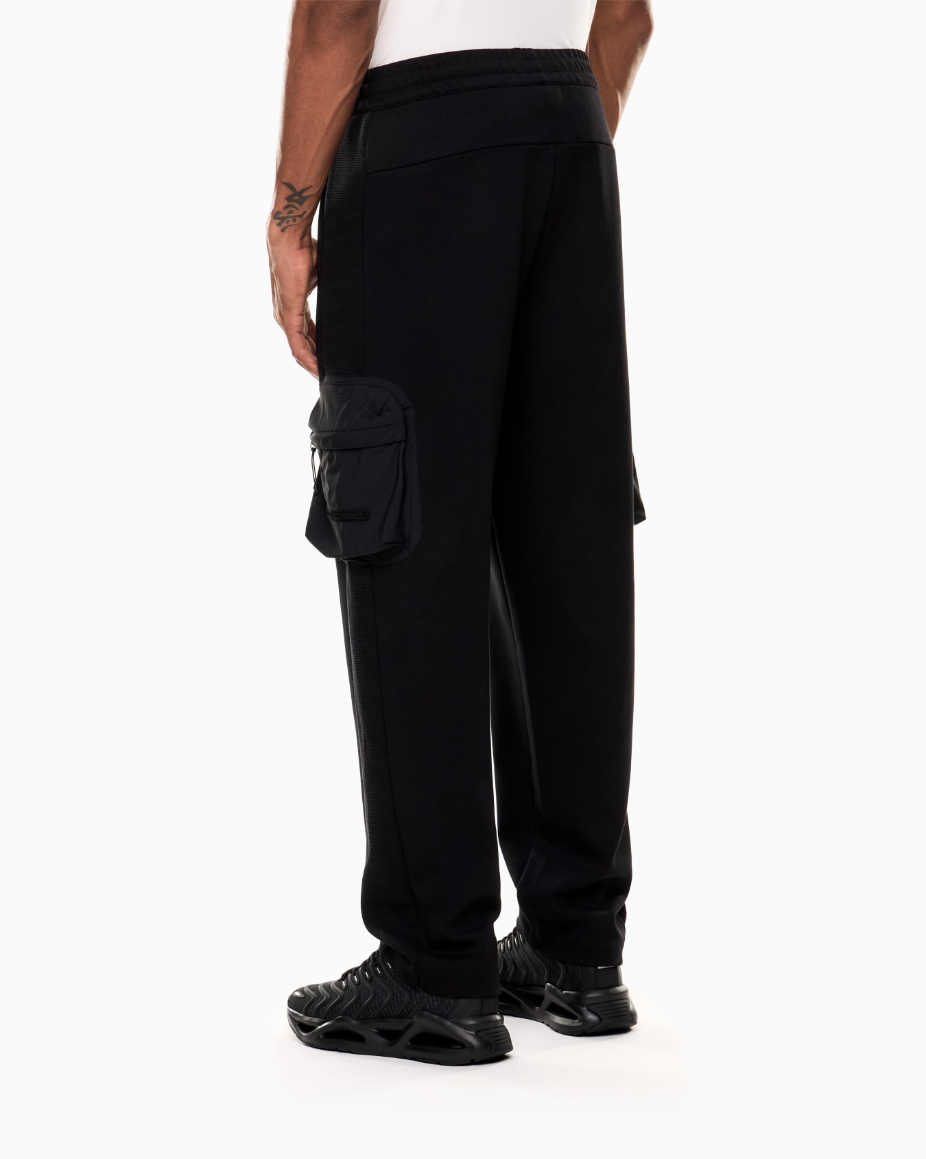 Cotton blend cargo trousers Slide 2