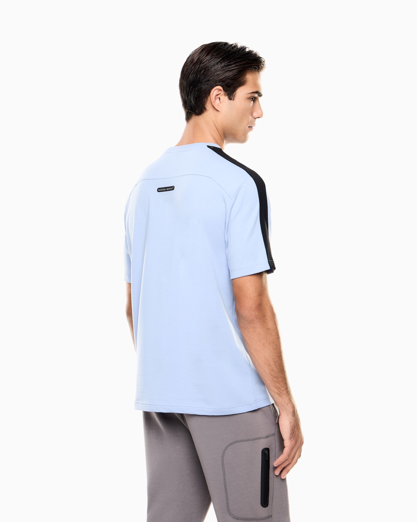 Camisetas regular fit Diapositiva 2