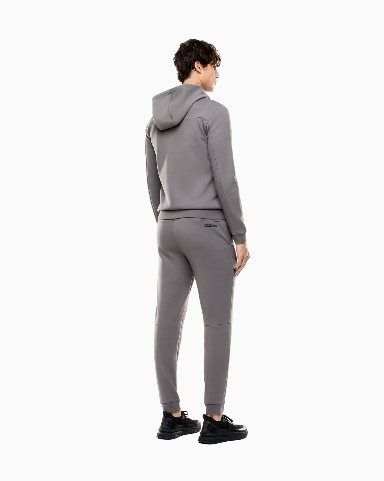 Dynamic Athlete tracksuit in Natural VENTUS7 technical fabric Slide 2