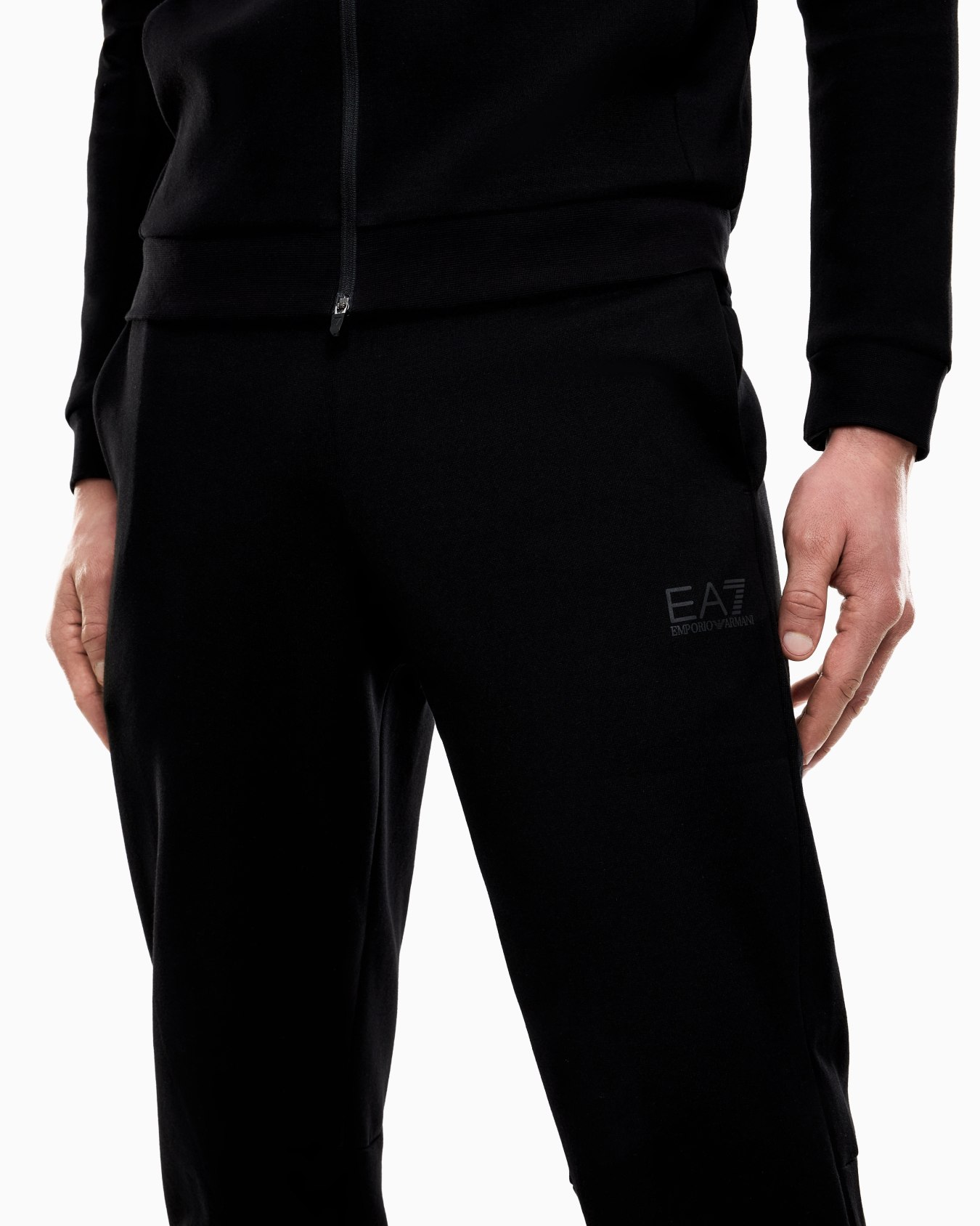 Dynamic Athlete Trainingsanzug aus „Natural VENTUS7“-Funktionsgewebe Folie 5