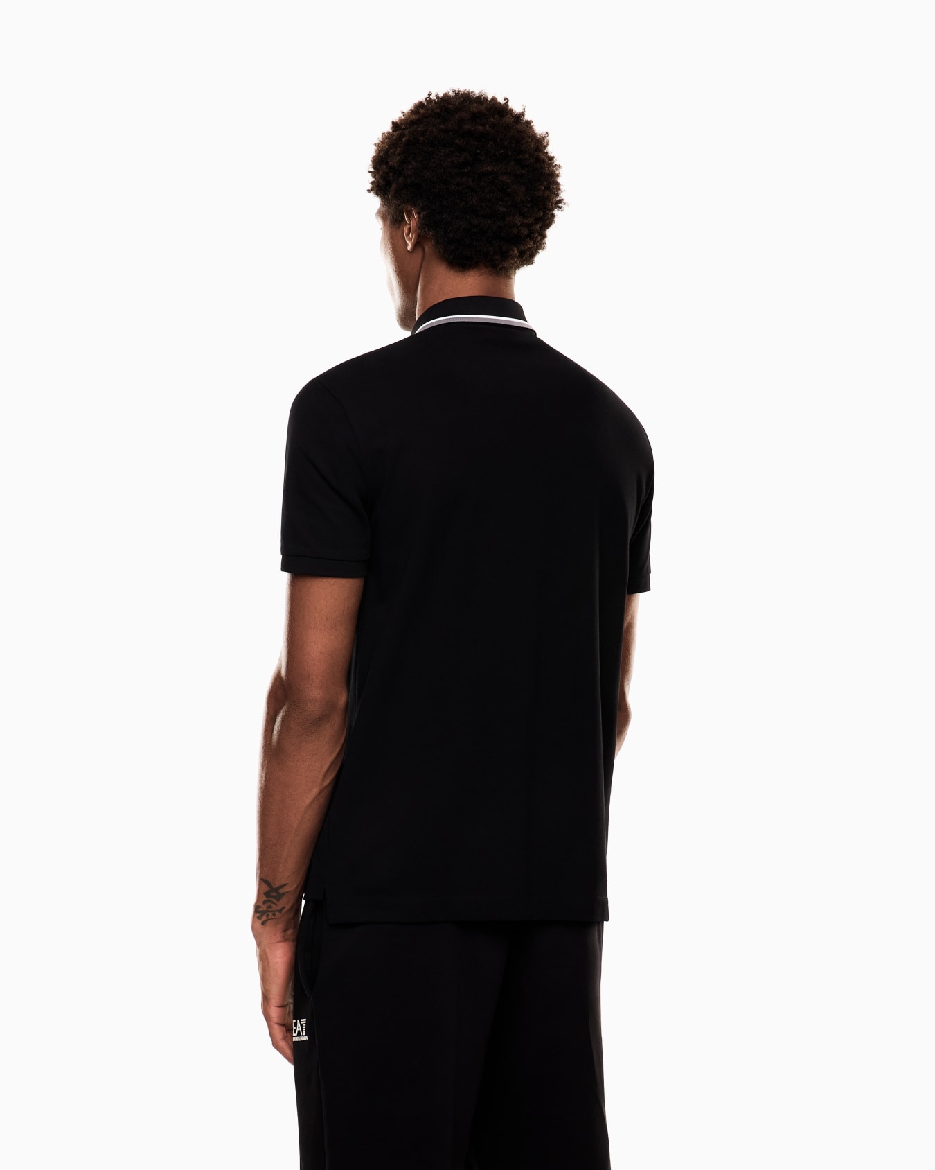 ポロシャツ スライドする 2