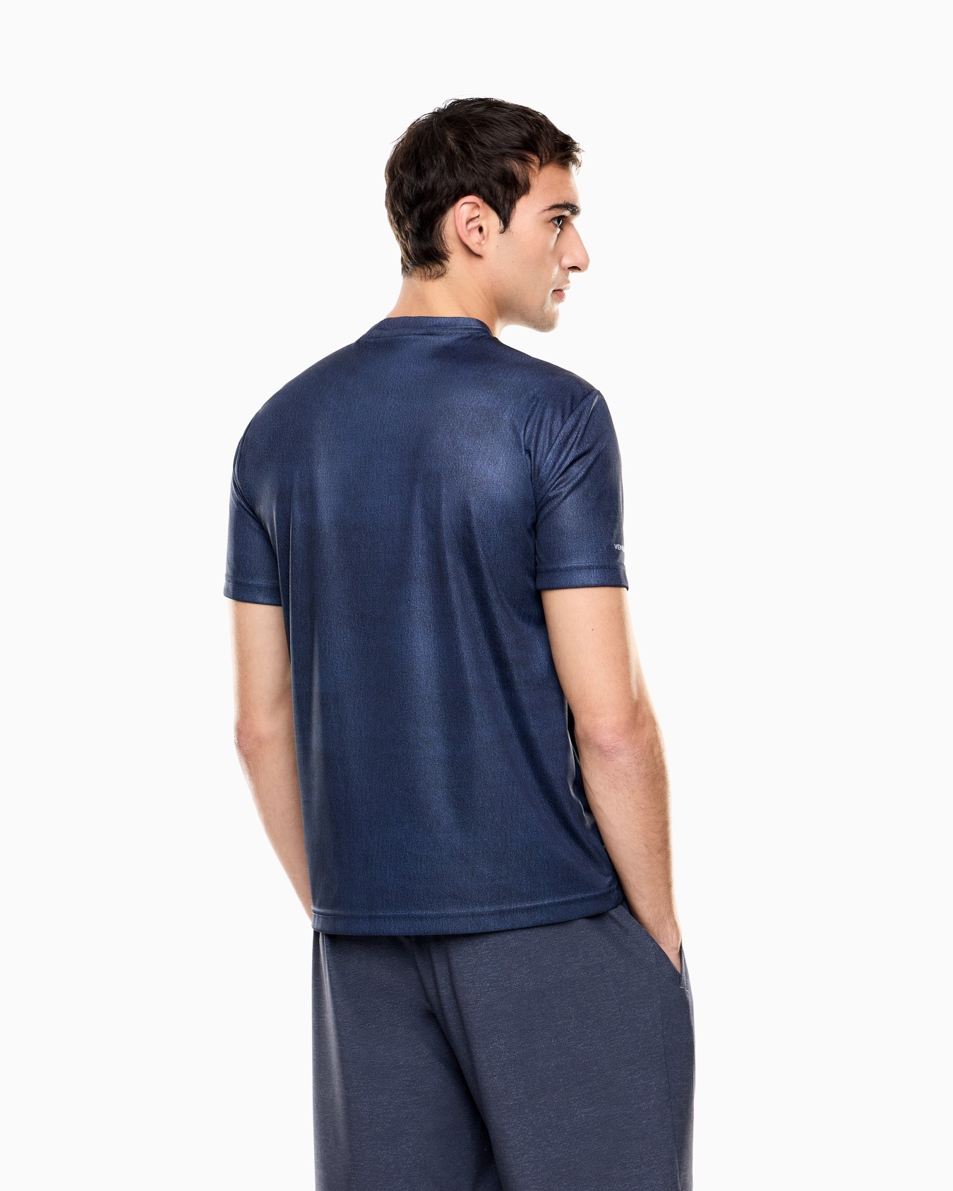 Camisetas regular fit Diapositiva 2