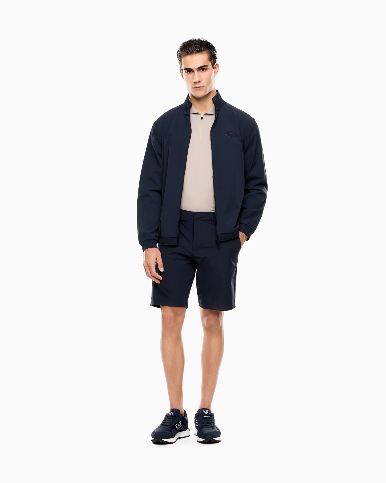 Technical Fabric Sweatshirt with Ribbed Details スライドする 1