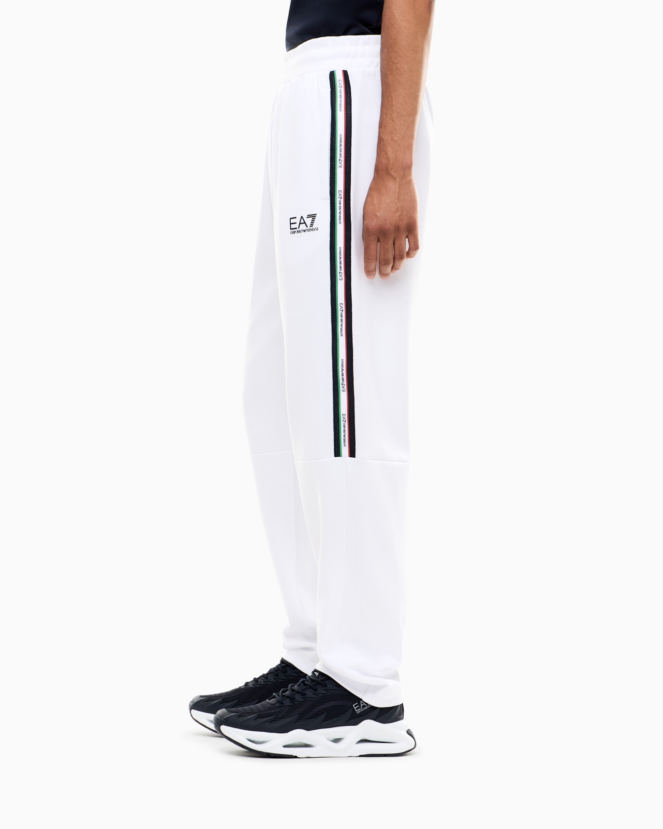 Italian Spirit cotton-blend joggers Slide 7