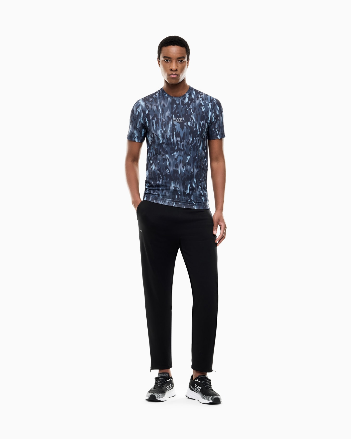 Slim fit t-shirt Vigor 7 in technical jersey 슬라이드 1