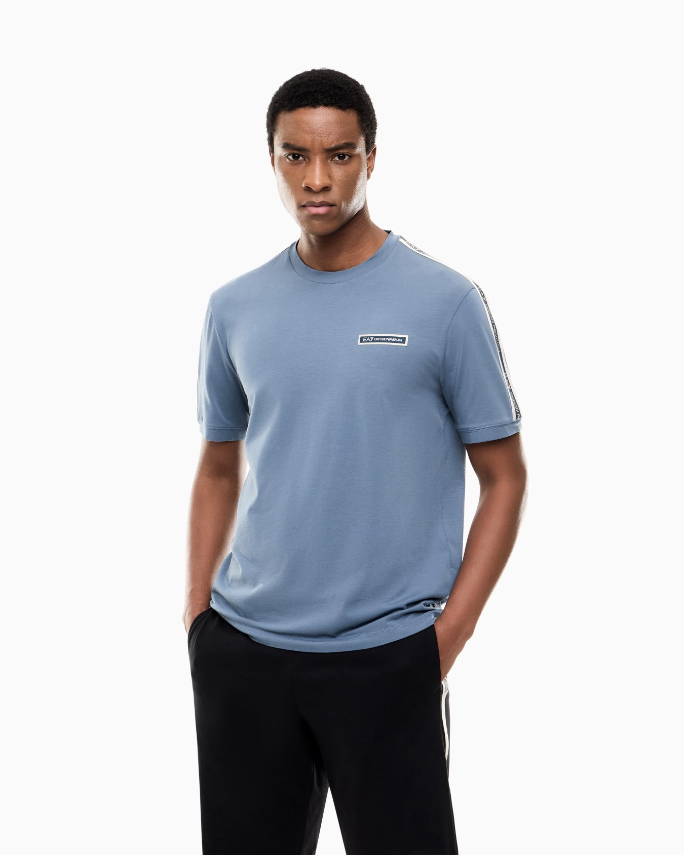 レギュラーフィット Tシャツ Logo Series スライドする 3