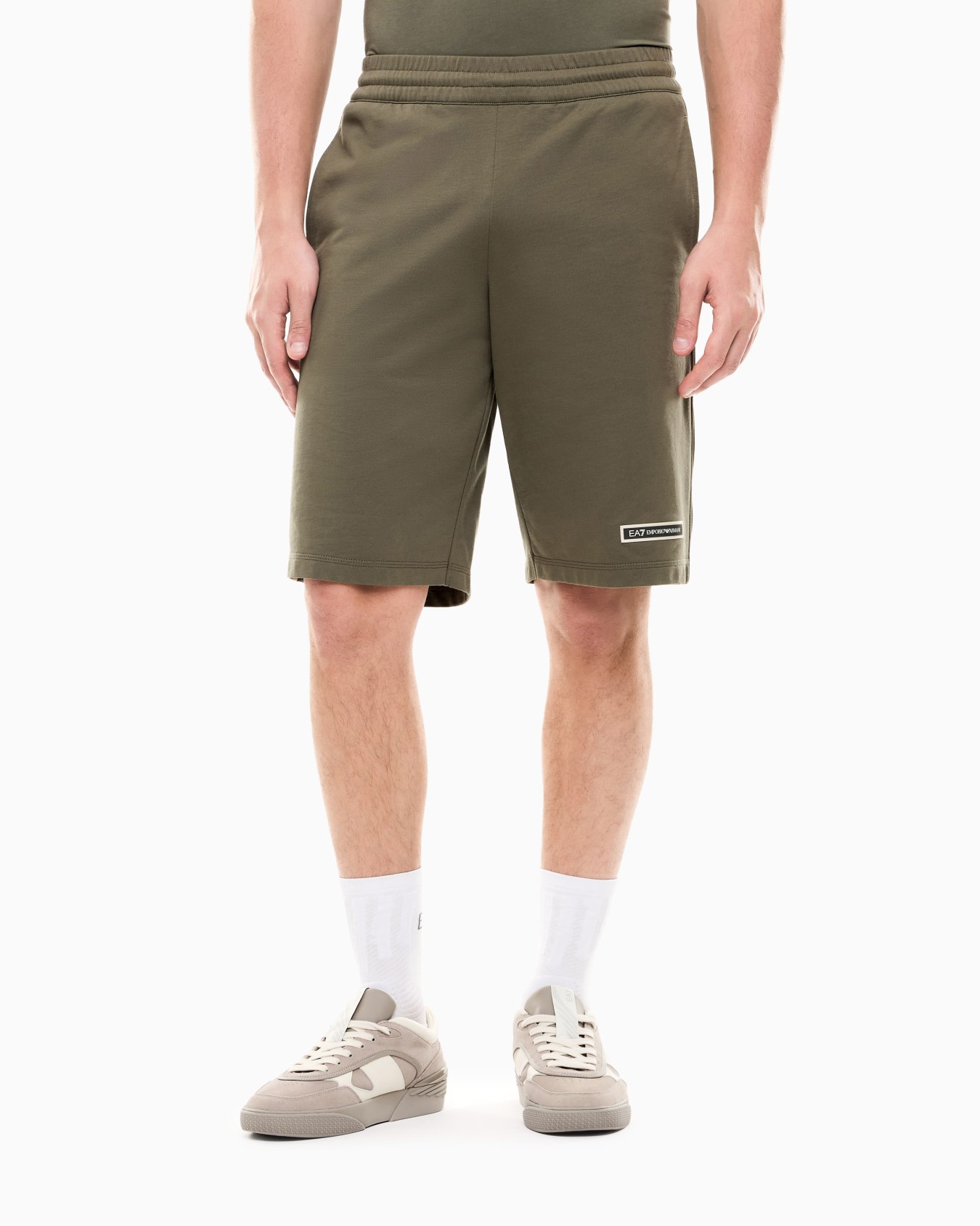 Bermudas Logo Series de algodón con bandas laterales Diapositiva 3
