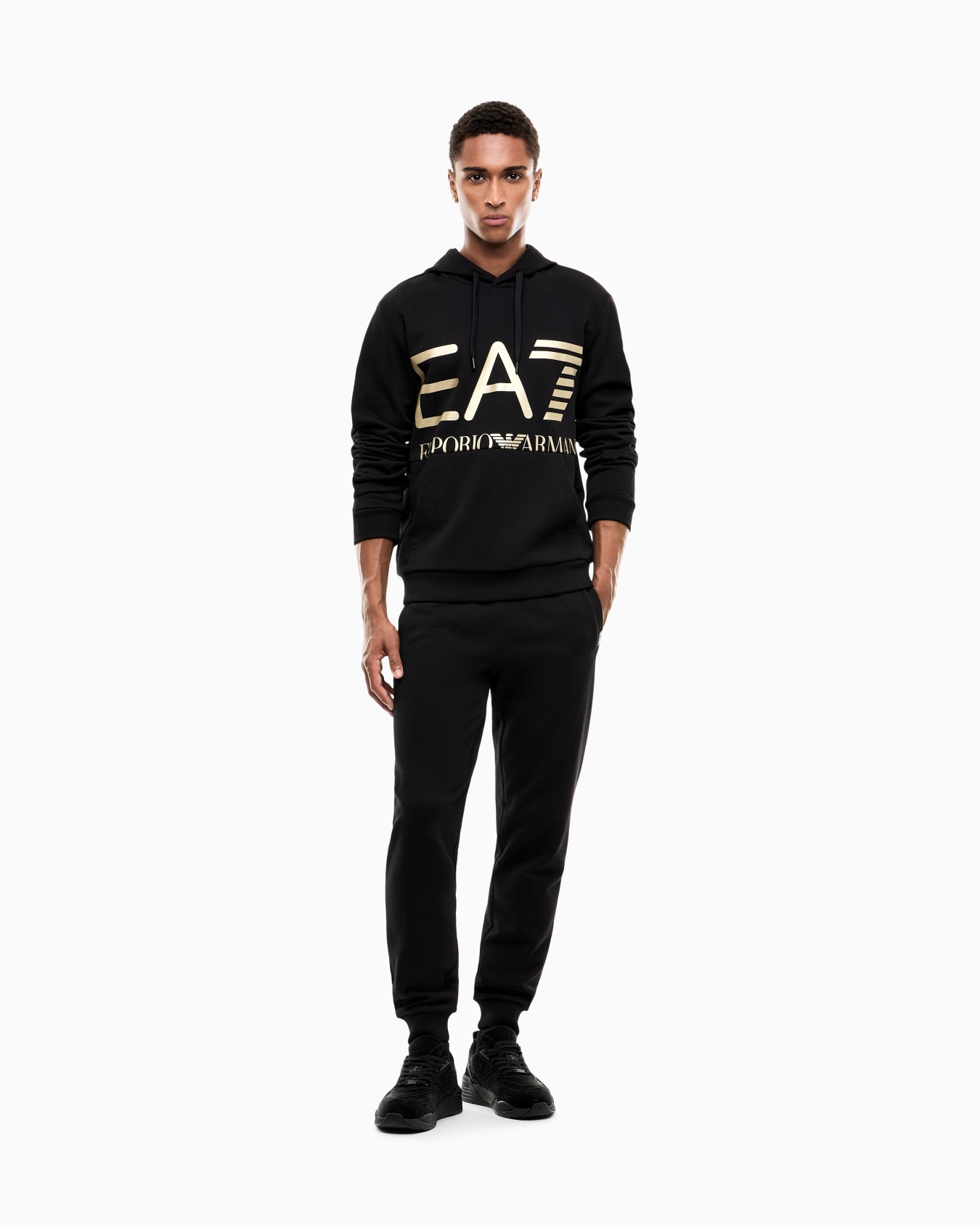 Sudadera Logo Series con capucha y logo oversize Diapositiva 1
