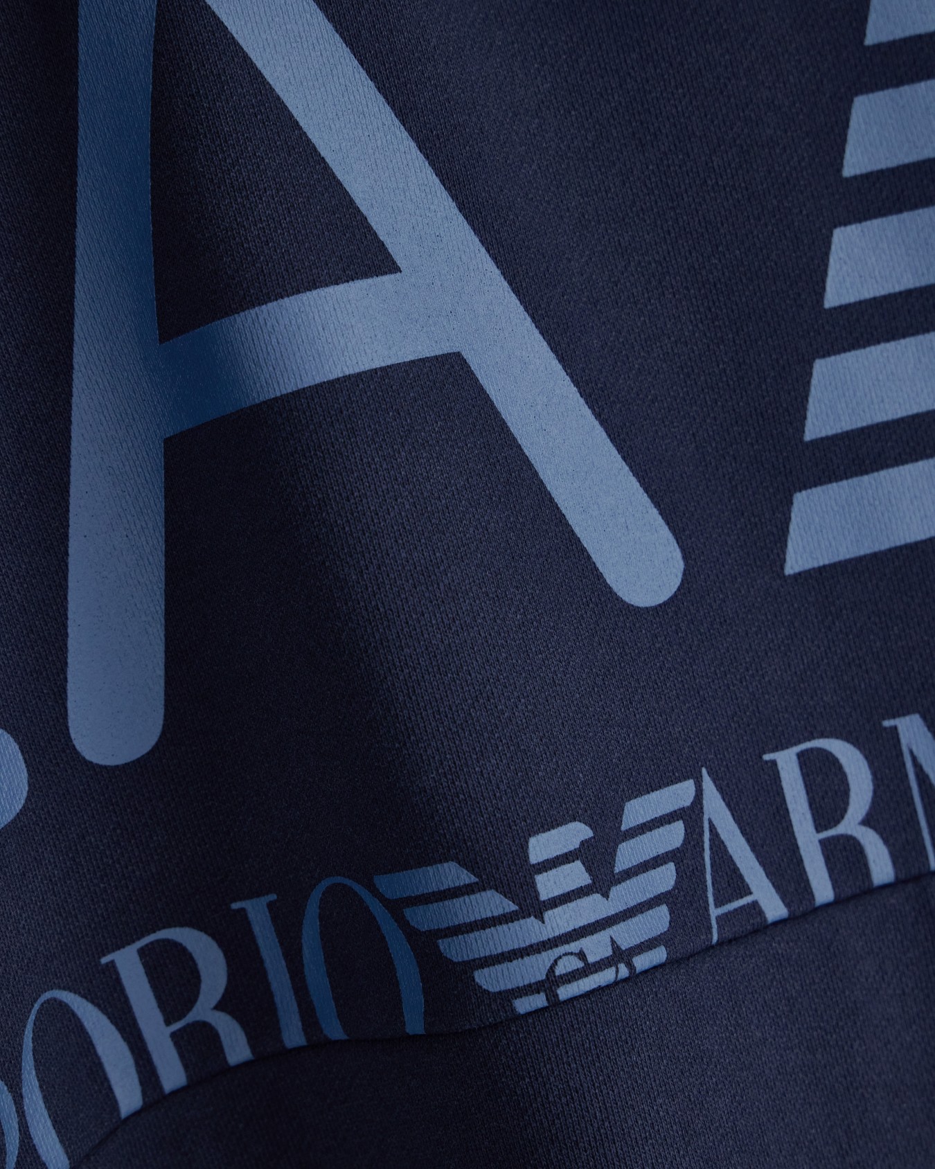 Sudadera Logo Series con capucha y logo oversize Diapositiva 2