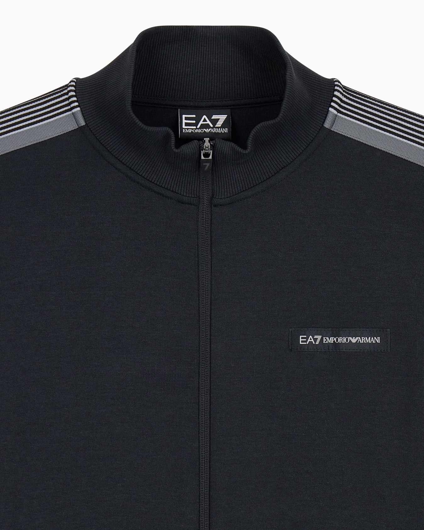 Tracksuit Logo Series in regular fit cotton jersey Slide 4