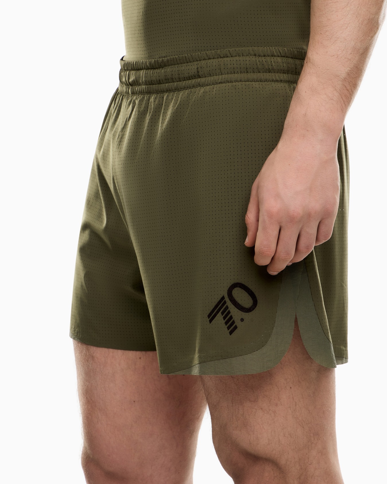 Trousers with geometric print Slide 4