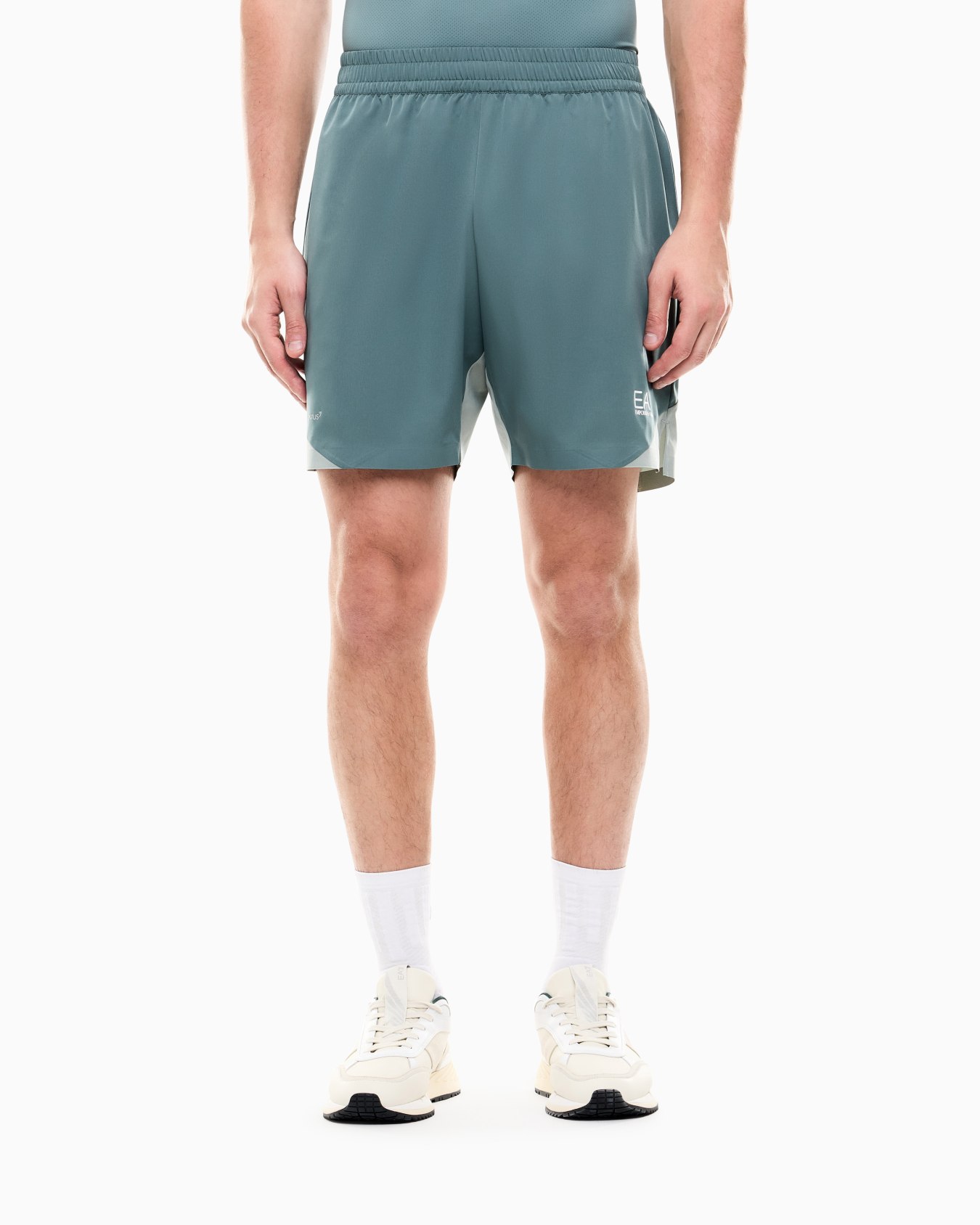 Color block Tennis Pro shorts in VENTUS7 technical fabric Slide 3