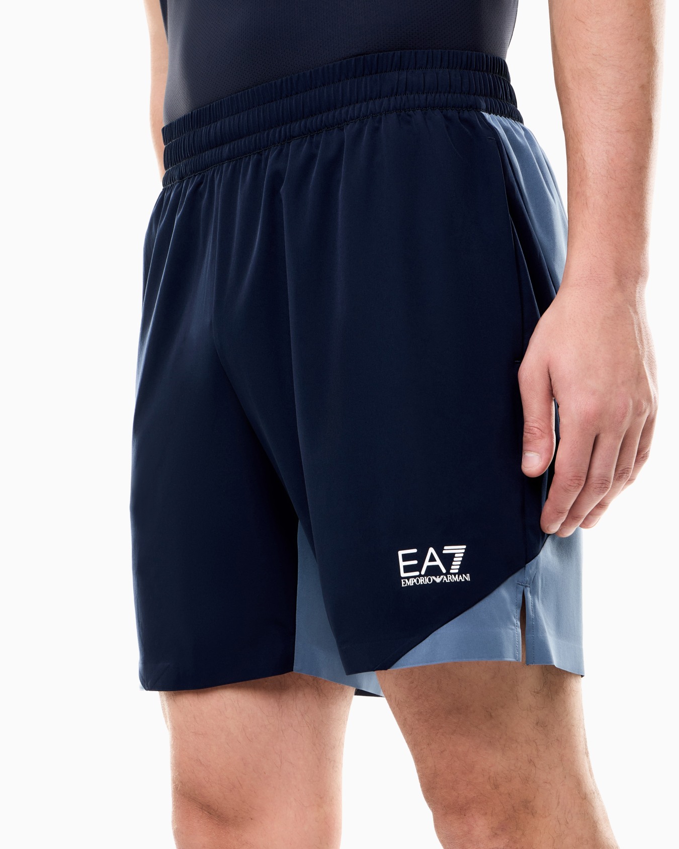 Color block Tennis Pro shorts in VENTUS7 technical fabric Slide 5