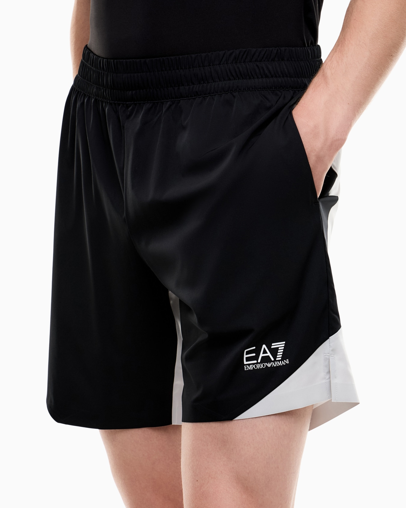 Color block Tennis Pro shorts in VENTUS7 technical fabric Slide 6