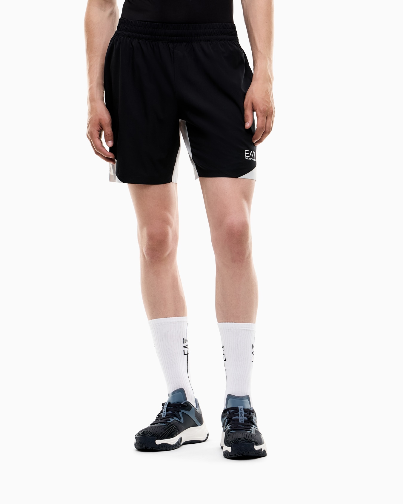 Color block Tennis Pro shorts in VENTUS7 technical fabric Slide 3