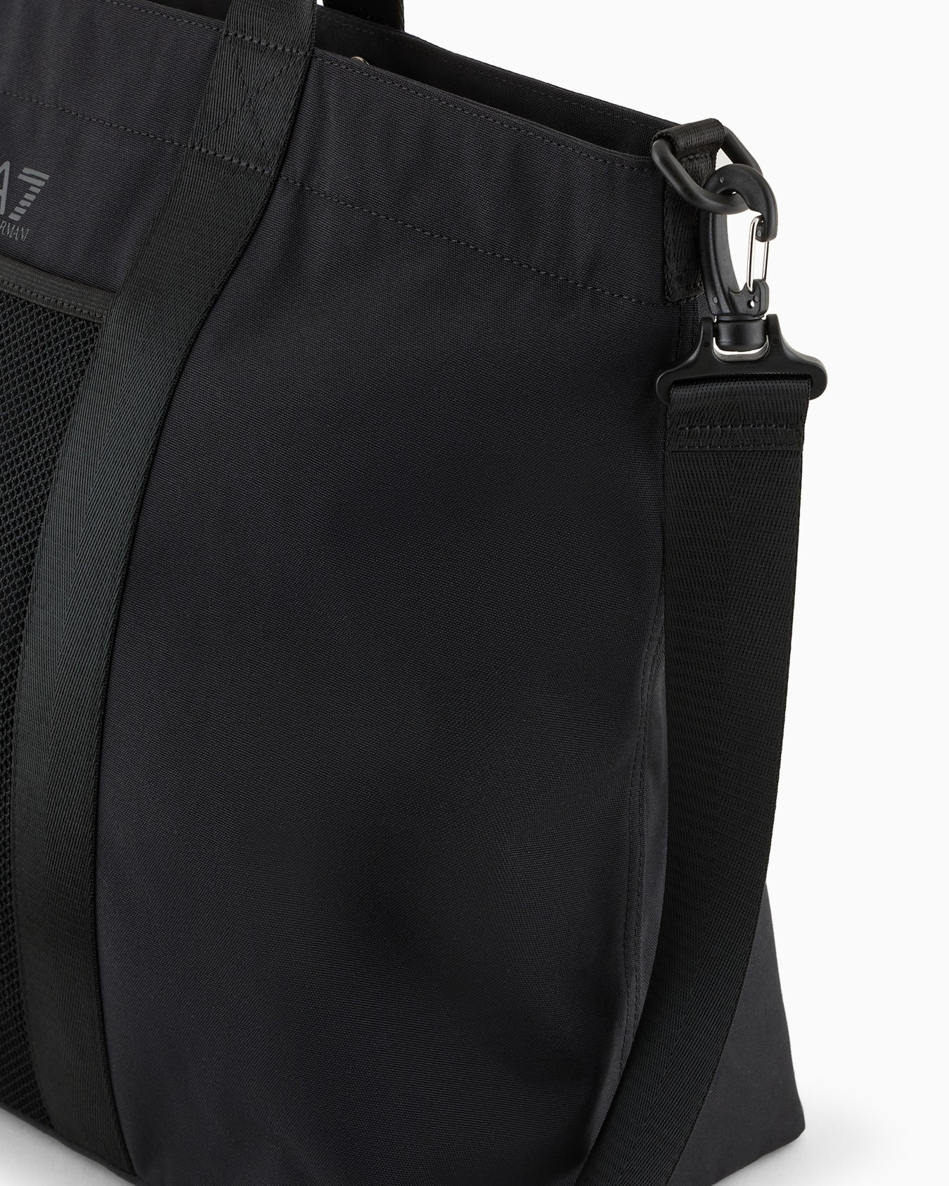 Technical fabric gym shopper bag with pouch  Slide 4